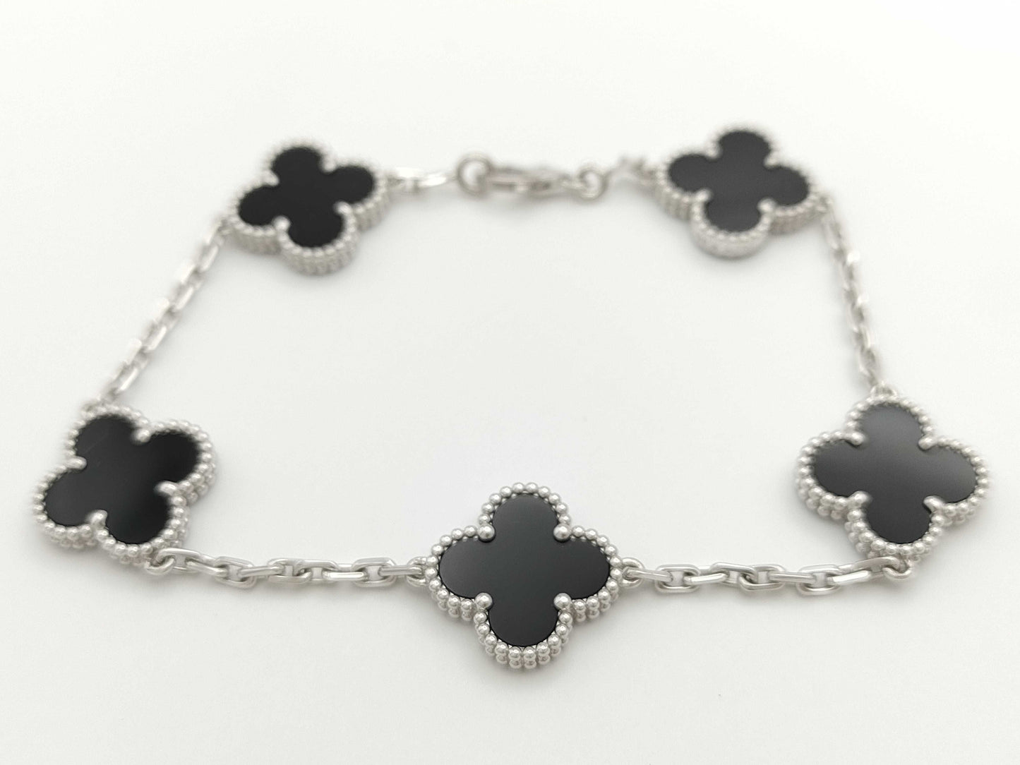 Van Cleef & Arpels Vintage Alhambra 5-Piece Onyx Bracelet in White Gold and AU750, 11.1g