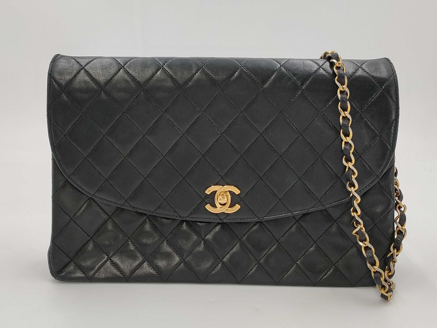 CHANEL Matelasse Chain G Hardware Shoulder Bag