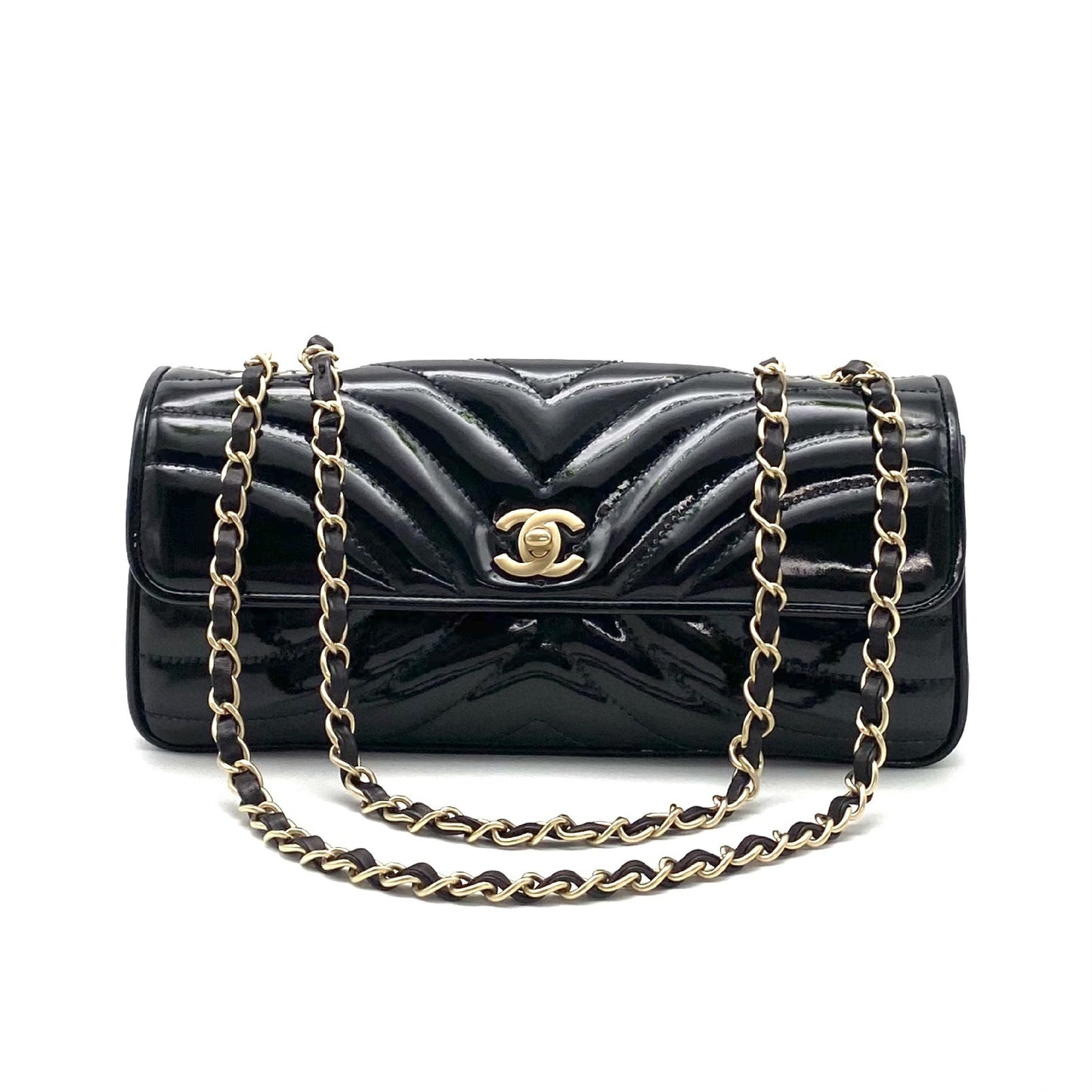 CHANEL CHANEL Matelasse Wave Stitch Turnlock Coco Mark Patent Leather Chain Hand Shoulder Bag