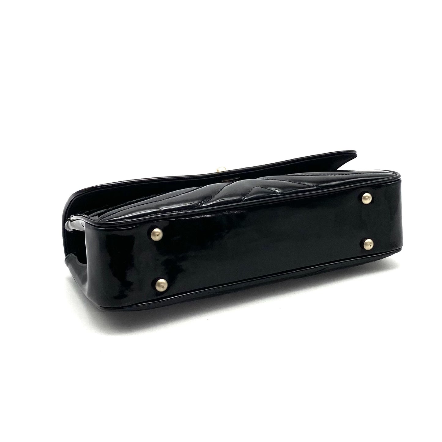 CHANEL CHANEL Matelasse Wave Stitch Turnlock Coco Mark Patent Leather Chain Hand Shoulder Bag
