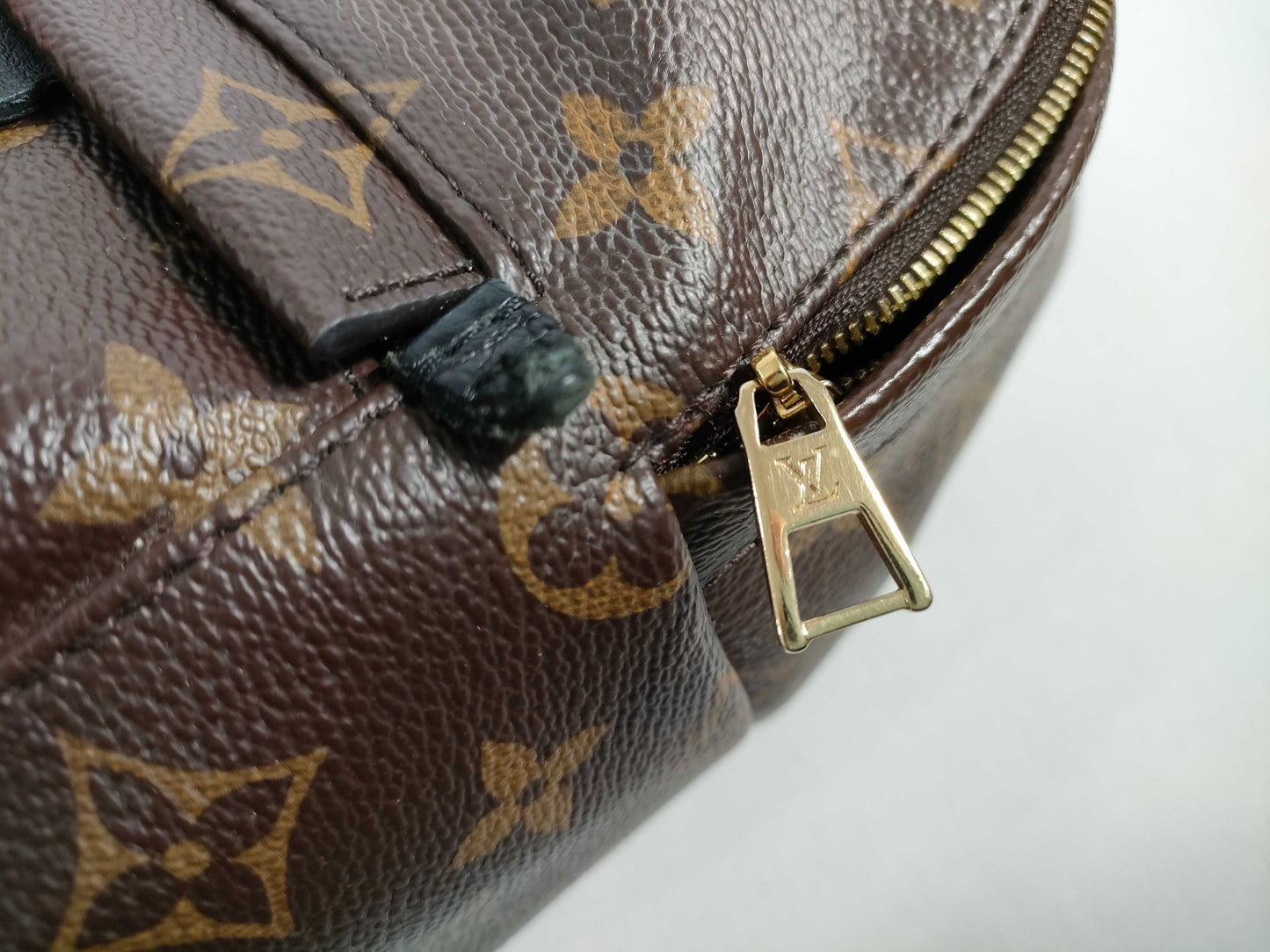 LOUIS VUITTON RFID verification failed. SD2156 Monogram M41562 Louis Vuitton Palm Springs Mini Backpack Monogram Rucksack