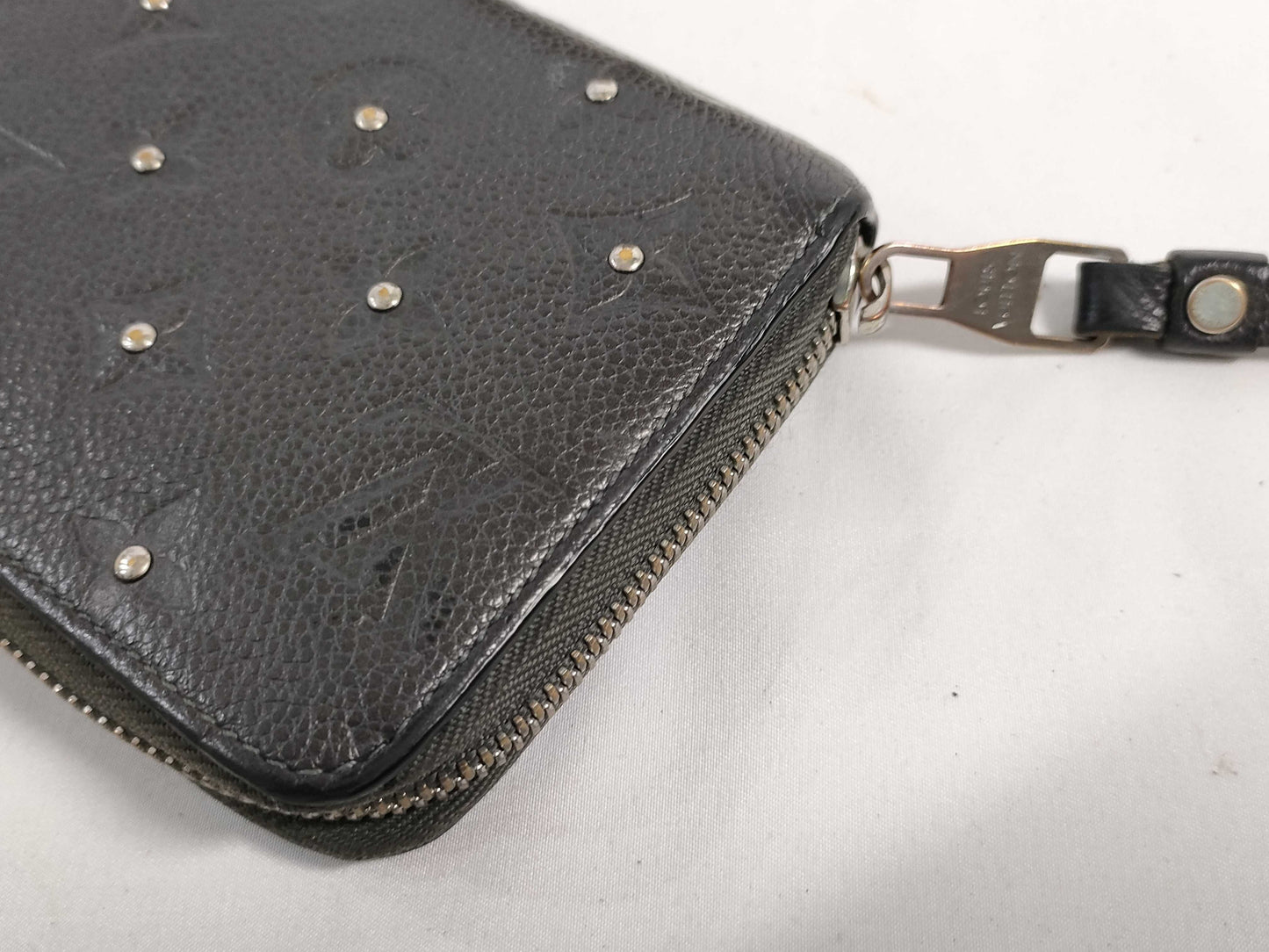 LOUIS VUITTON RFID verification not possible SP4135 M61442 Zippy Wallet Platine Studs Wallet