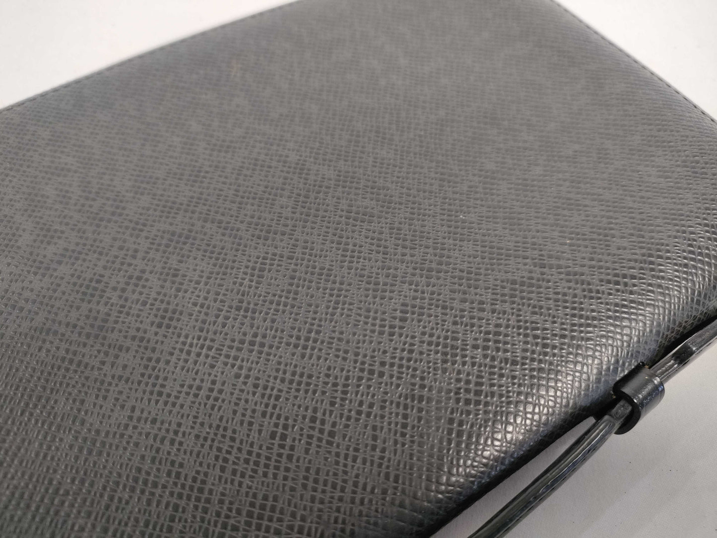 LOUIS VUITTON RFID verification failed MI1004 Taiga Taiga Organizer Atoll Travel Case Handbag