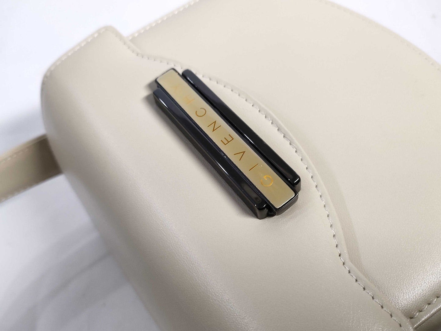 GIVENCHY GIVENCHY Handbag Handbag