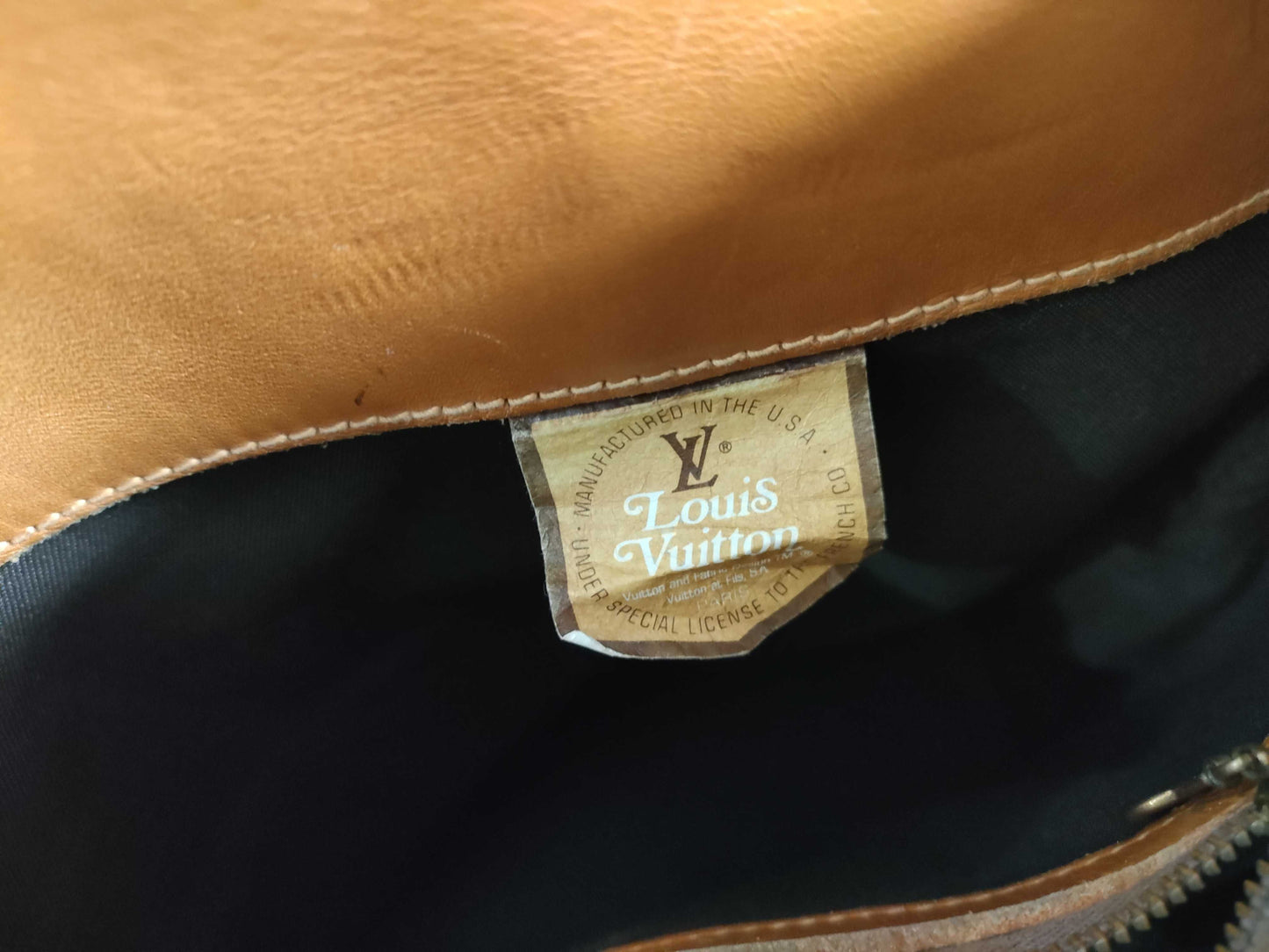 LOUIS VUITTON RFID verification not possible, serial number verification not possible, Monogram LOUIS VUITTON Monogram USA Exclusive Bucket Handbag