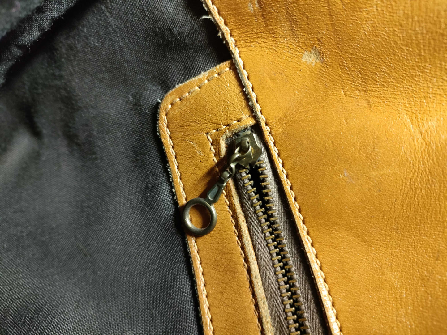 LOUIS VUITTON RFID verification not possible, serial number verification not possible, Monogram LOUIS VUITTON Monogram USA Exclusive Bucket Handbag