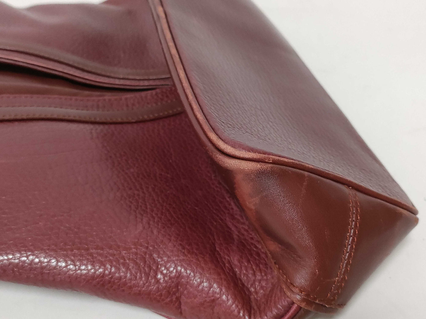 Cartier Must Cartier Bordeaux Must Shoulder Bag