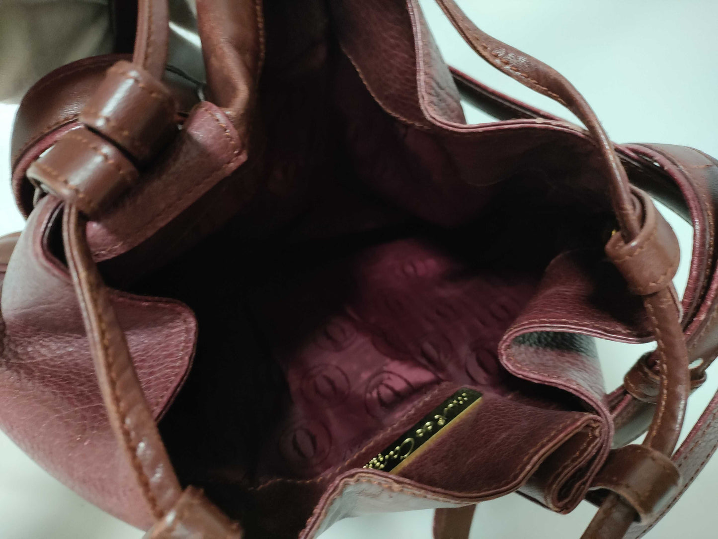 Cartier Must Cartier Bordeaux Must Shoulder Bag