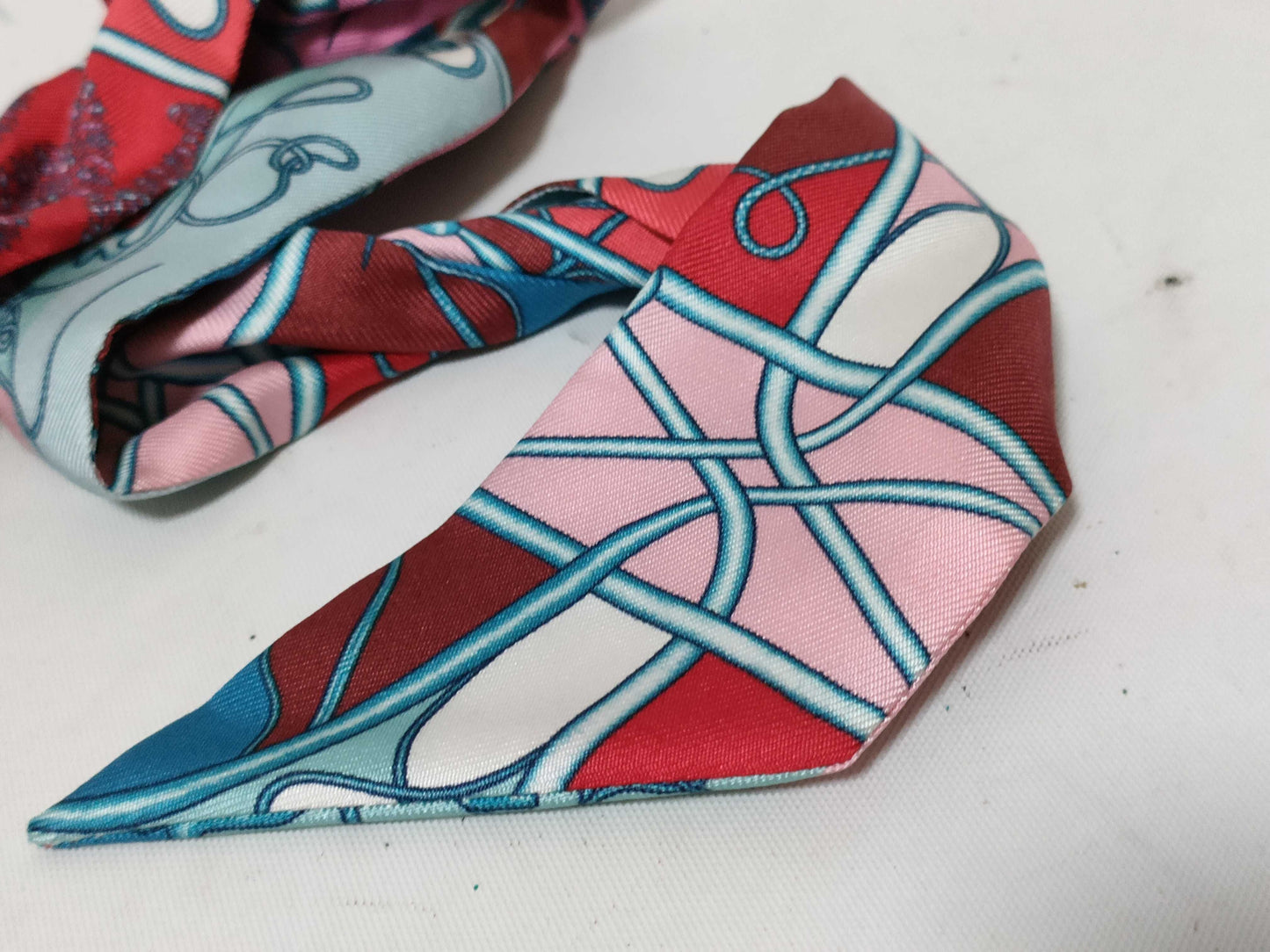 HERMES Twilly Hermes Twilly Scarf