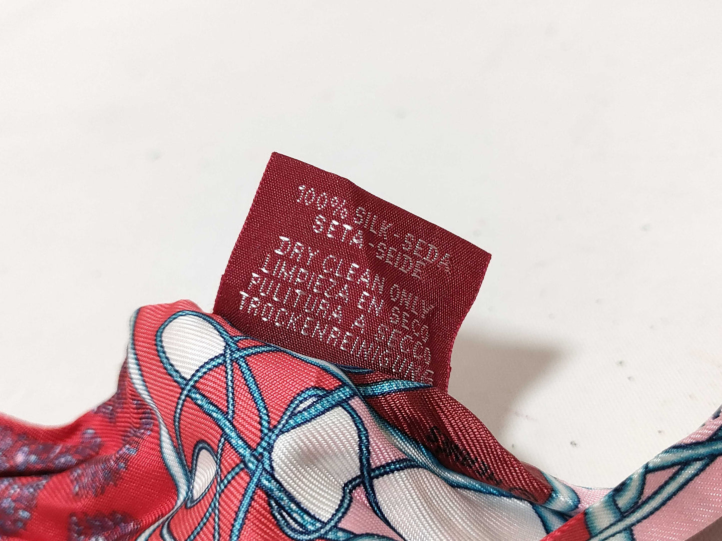 HERMES Twilly Hermes Twilly Scarf