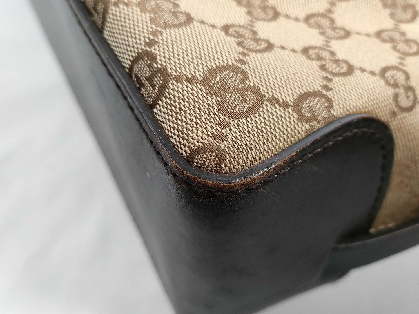 GUCCI GG Canvas Gucci Handbag