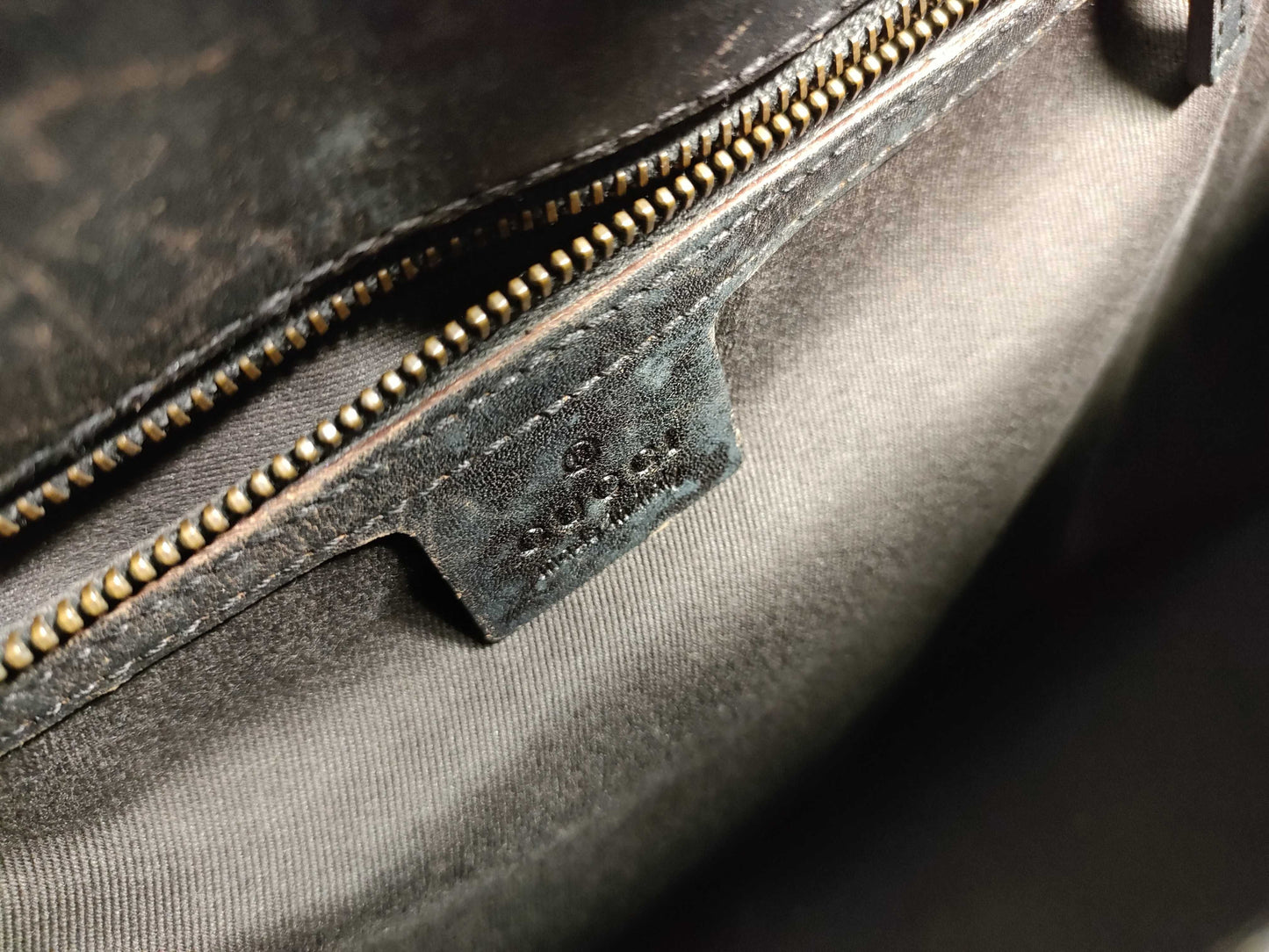 GUCCI GG Canvas Gucci Handbag