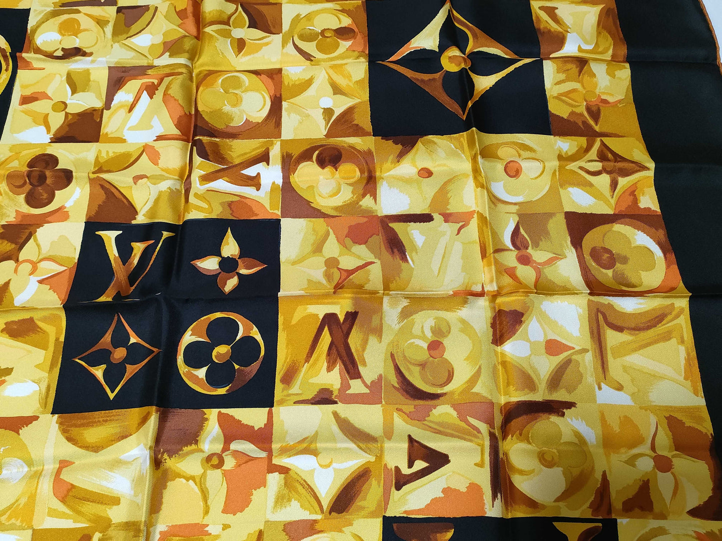 LOUIS VUITTON LV Scarf Scarf