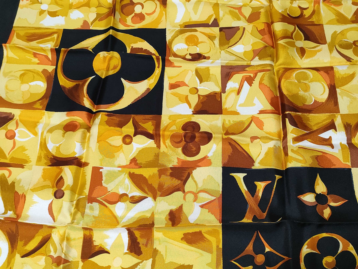 LOUIS VUITTON LV Scarf Scarf