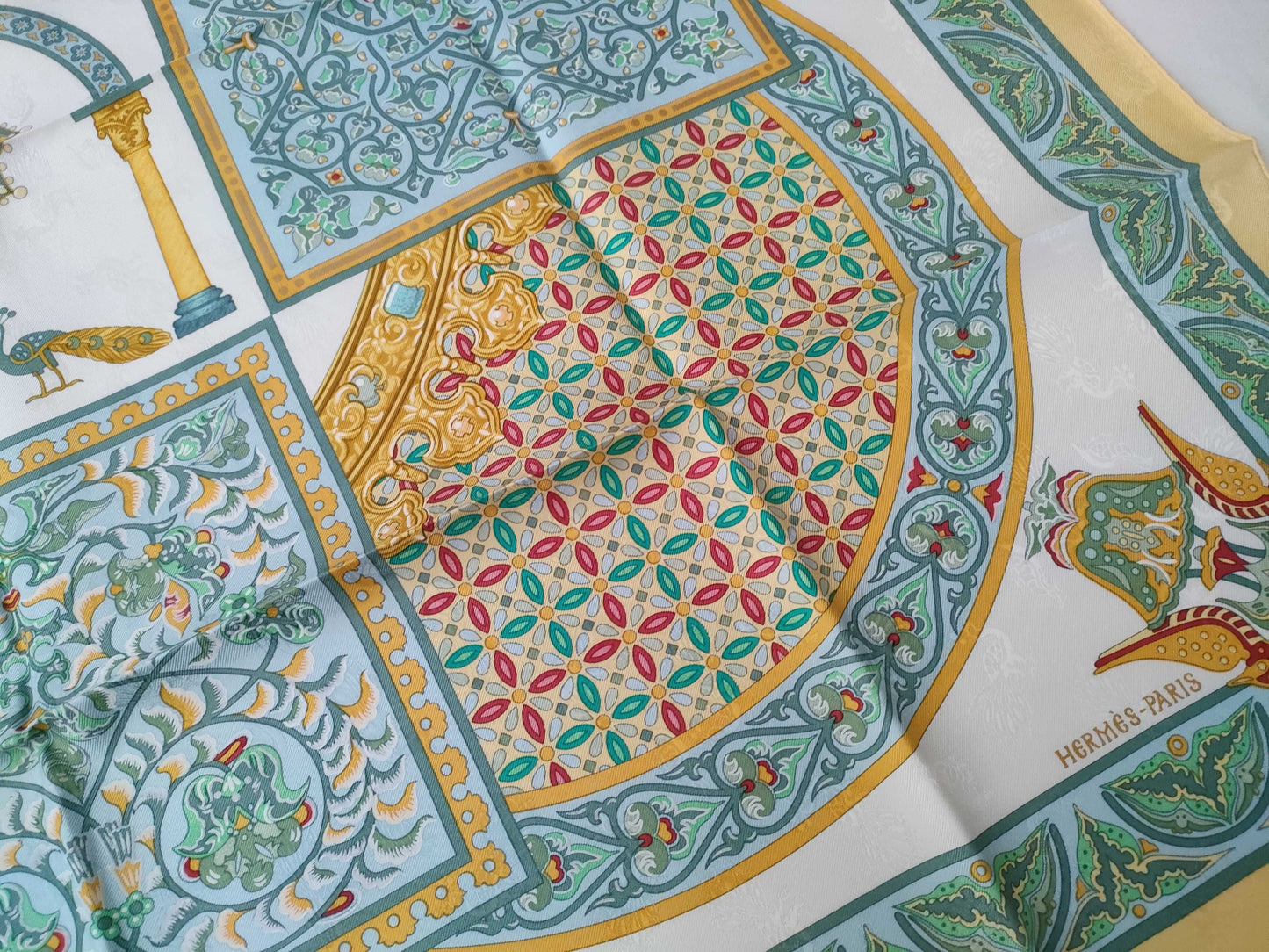 HERMES Carre Hermes Scarf Other Accessories