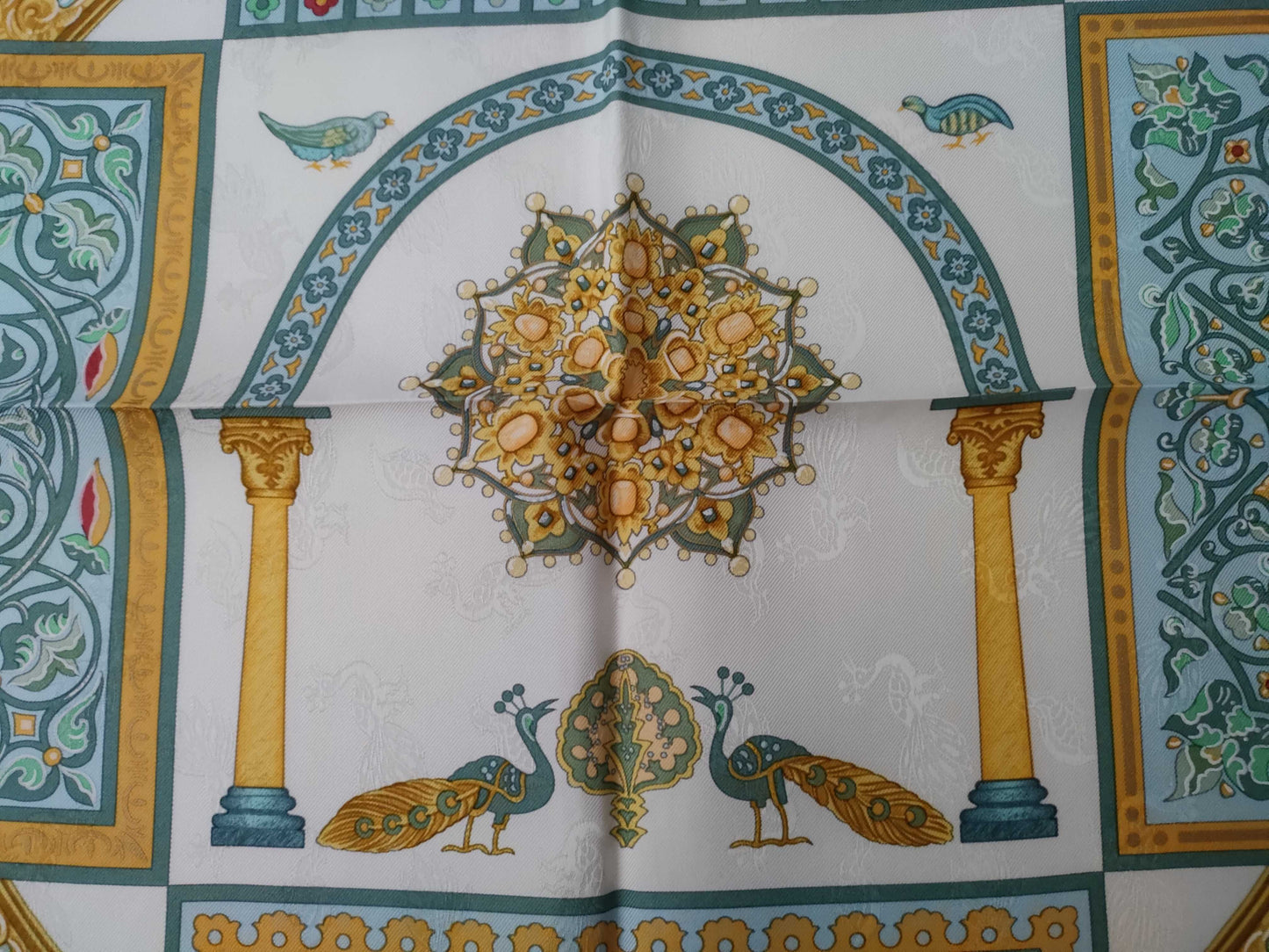 HERMES Carre Hermes Scarf Other Accessories