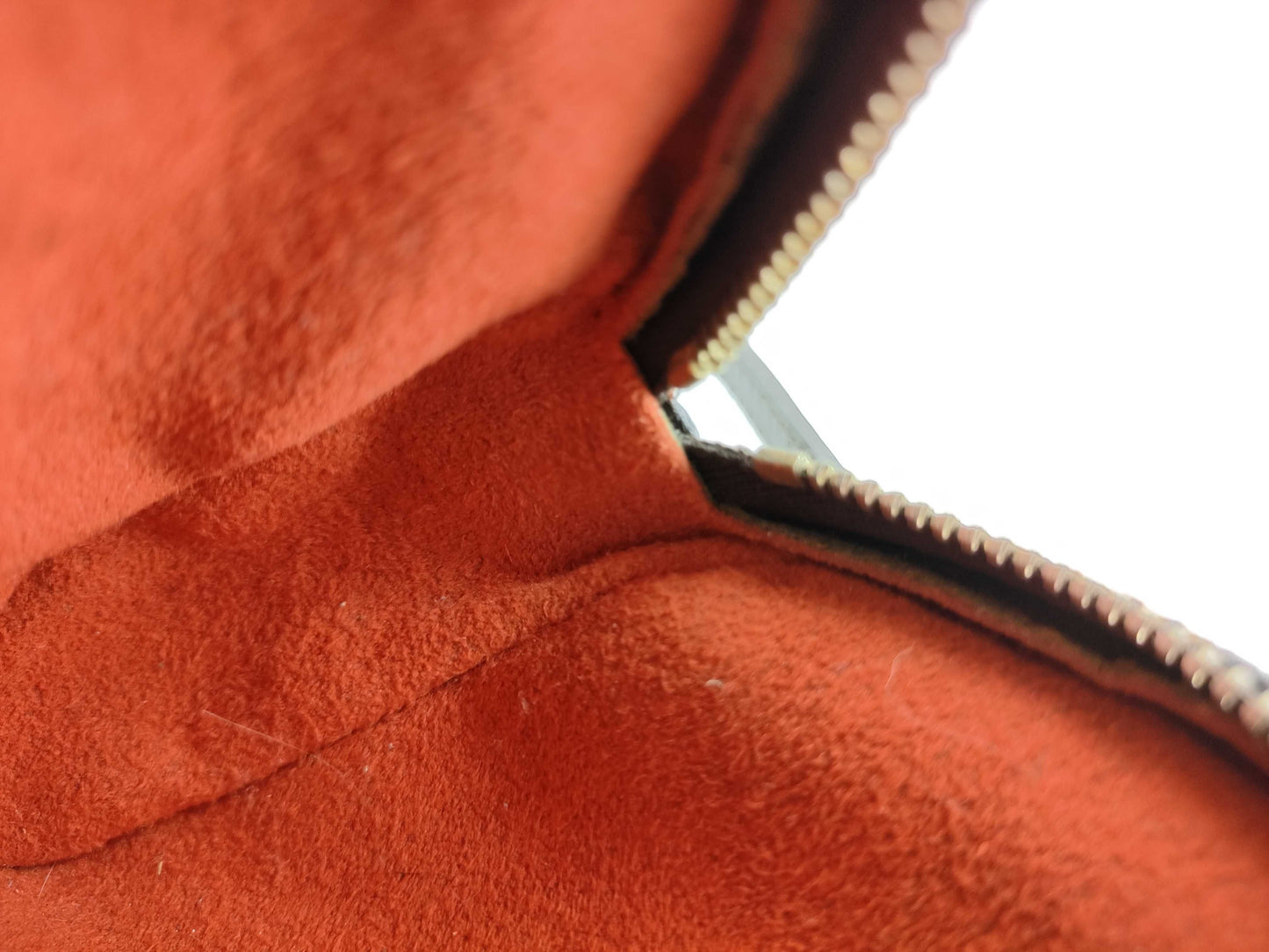 LOUIS VUITTON RFID Unverifiable Serial Number Unverifiable Damier LV Shoulder Bag