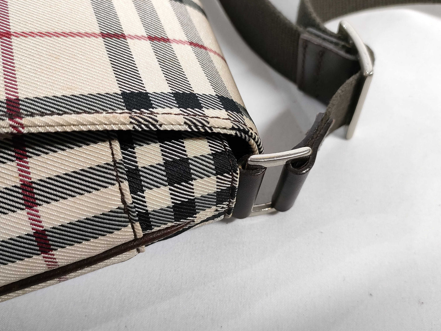 BURBERRY shoulder bag