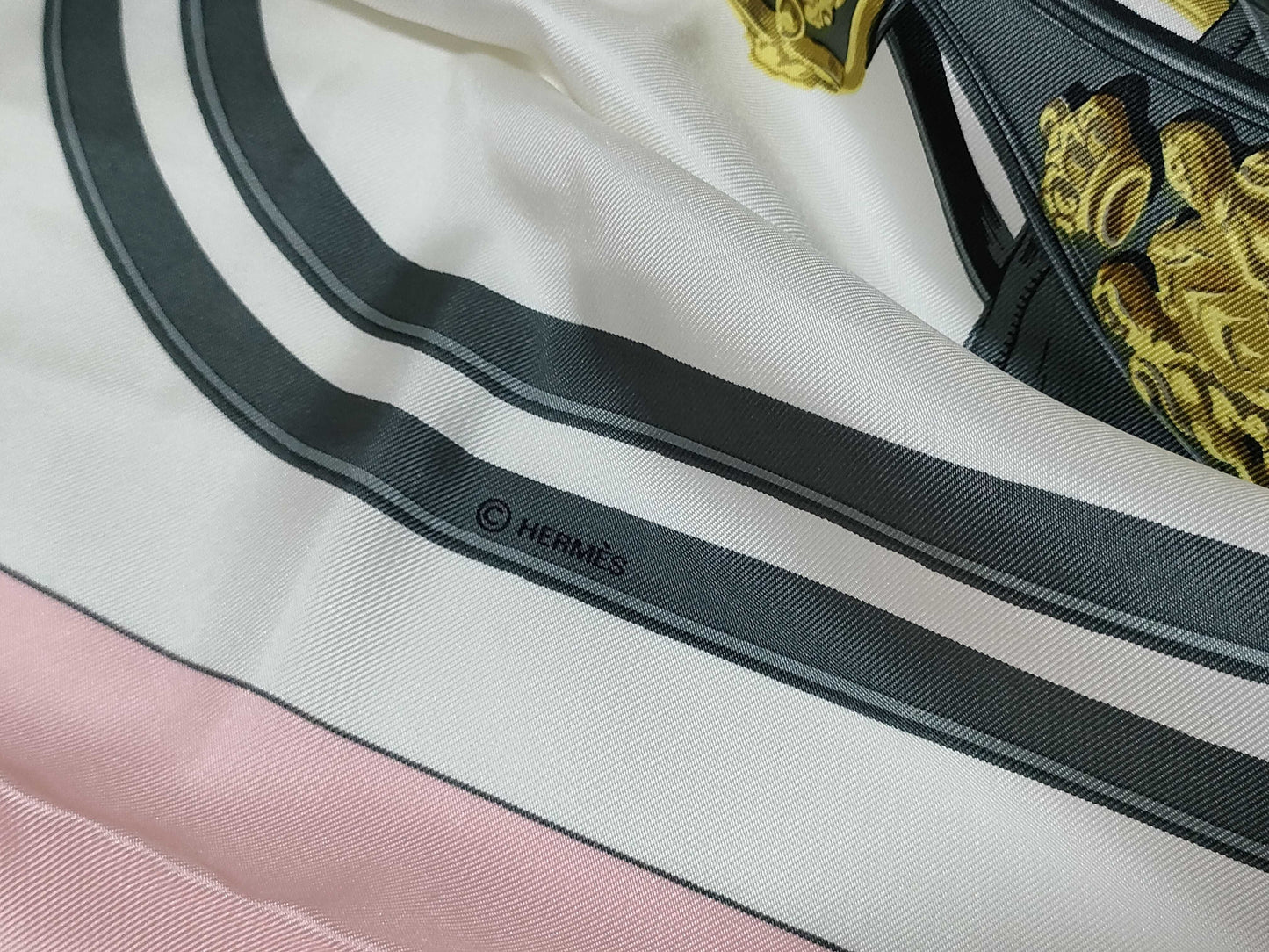 HERMES Scarf Scarf