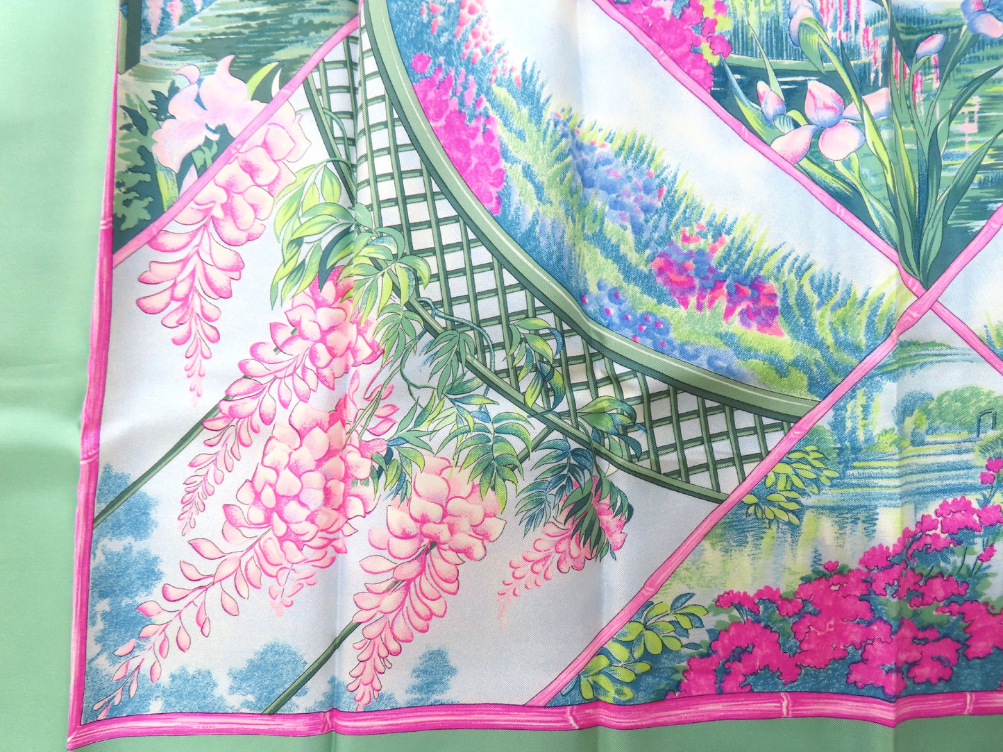 HERMES Scarf Scarf