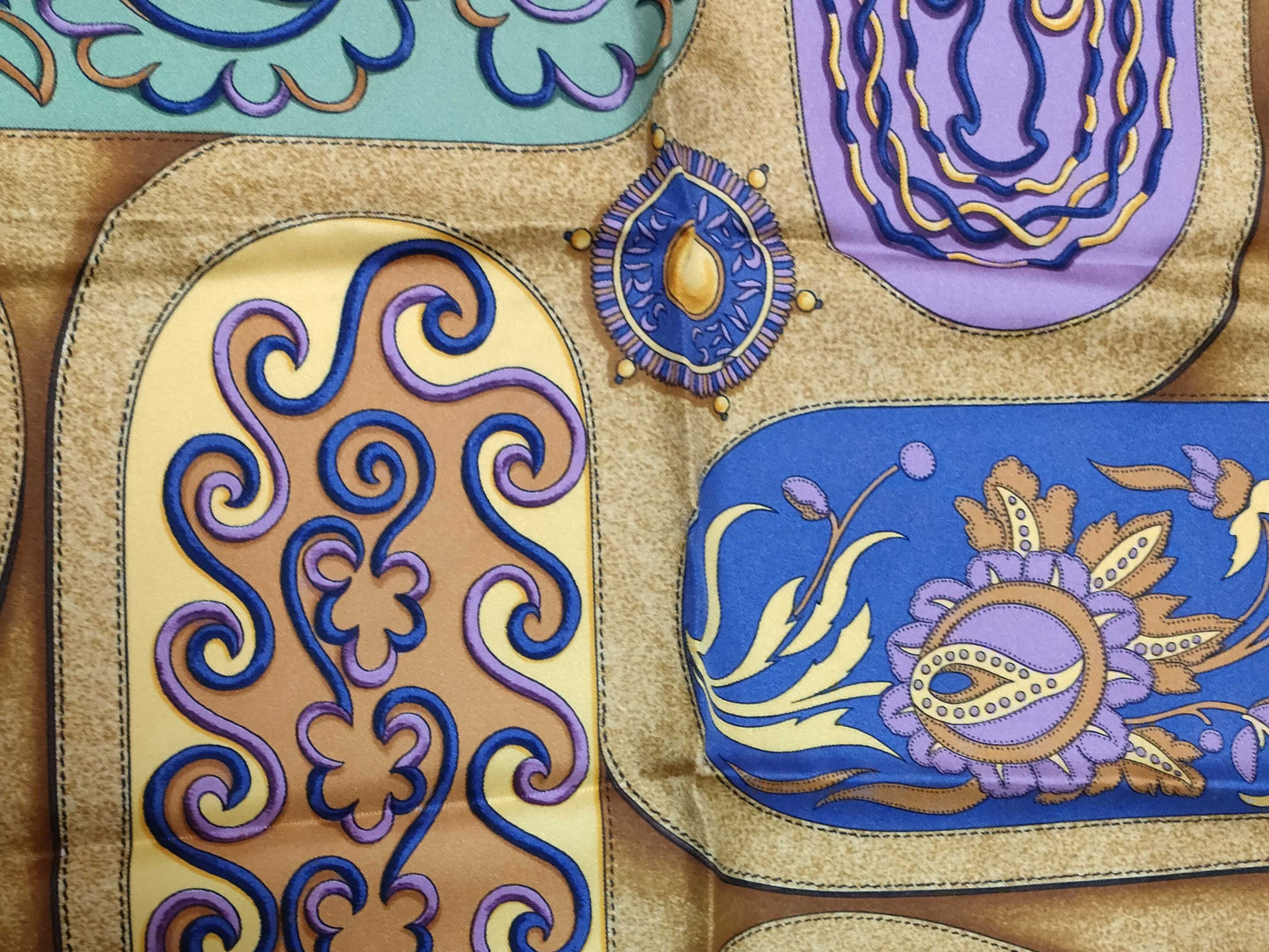 HERMES Scarf Scarf