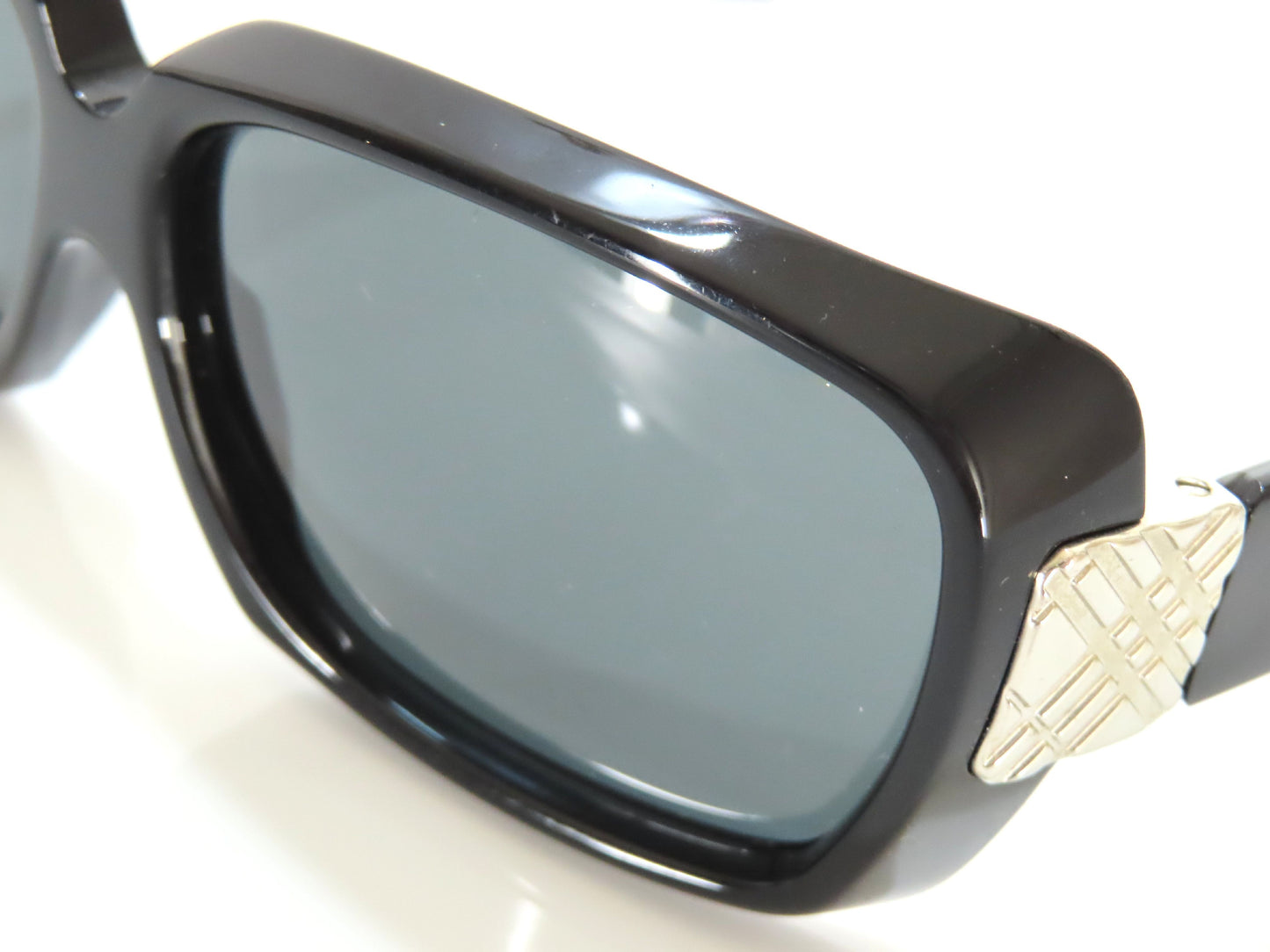 BURBERRY Burberry sunglasses sunglasses and glasses