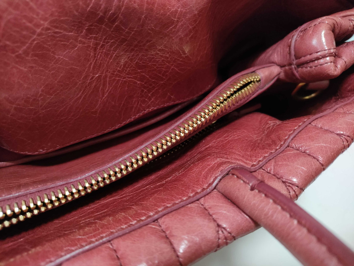 Miu Miu 2-way shoulder bag with Matelasse logo and leather handbag
