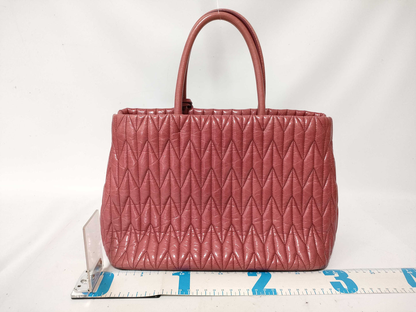 Miu Miu 2-way shoulder bag with Matelasse logo and leather handbag