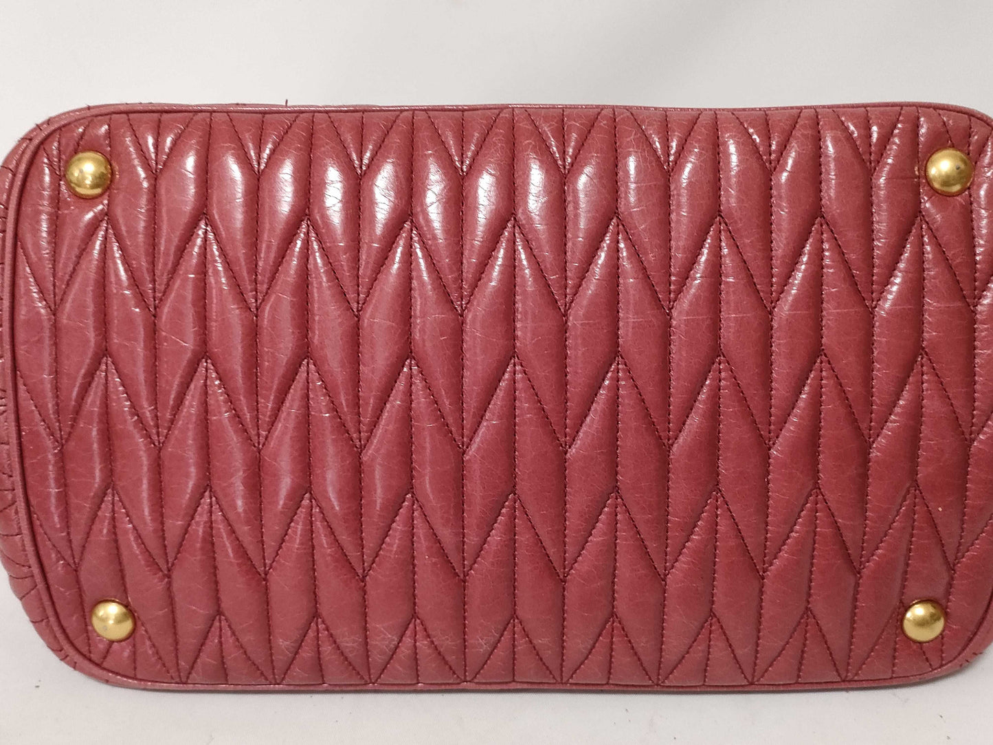 Miu Miu 2-way shoulder bag with Matelasse logo and leather handbag