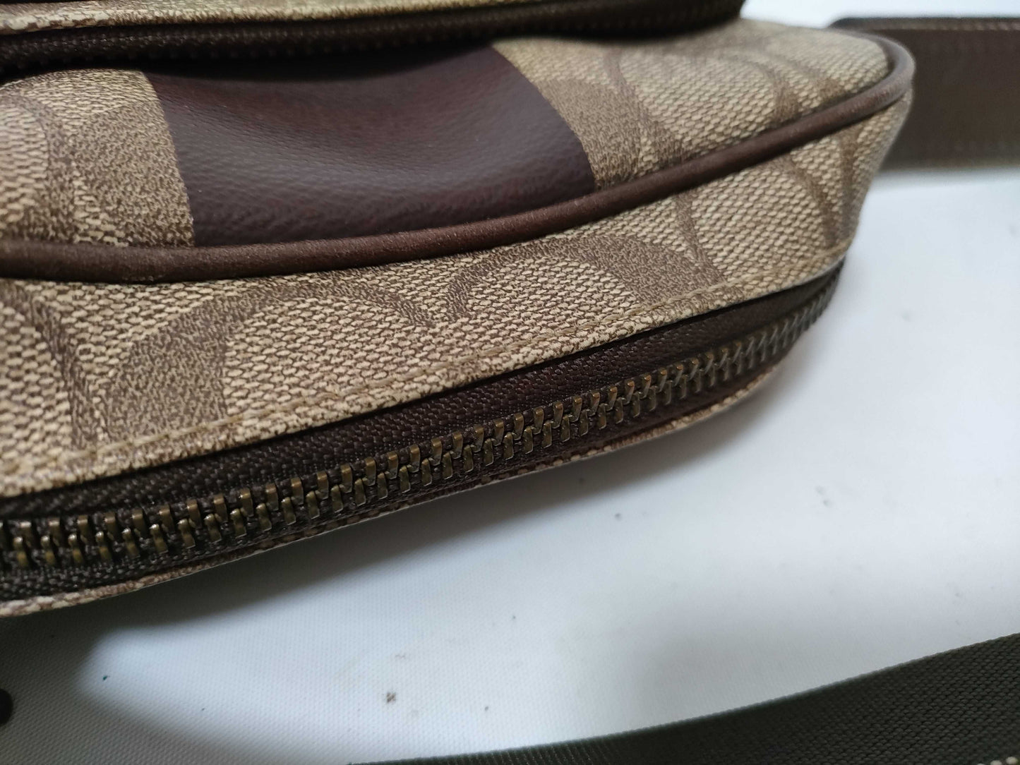 COACH Signature Coach Heritage Shoulder Bag Signature Camera Bag PVC Leather Shoulder Bag