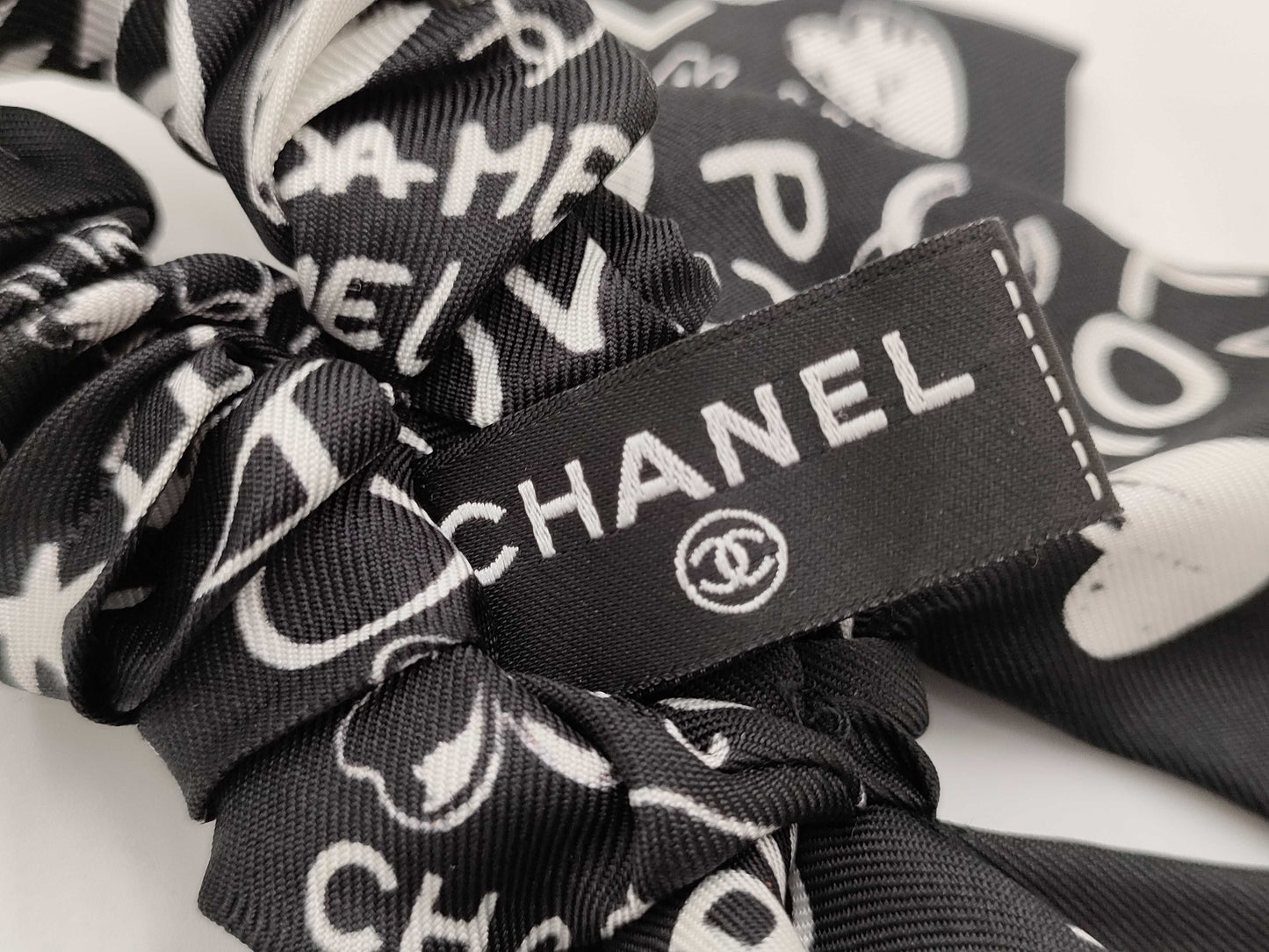 CHANEL CHANEL Coco Mark Scrunchie Black x White Hair Accessory Hair Accessory