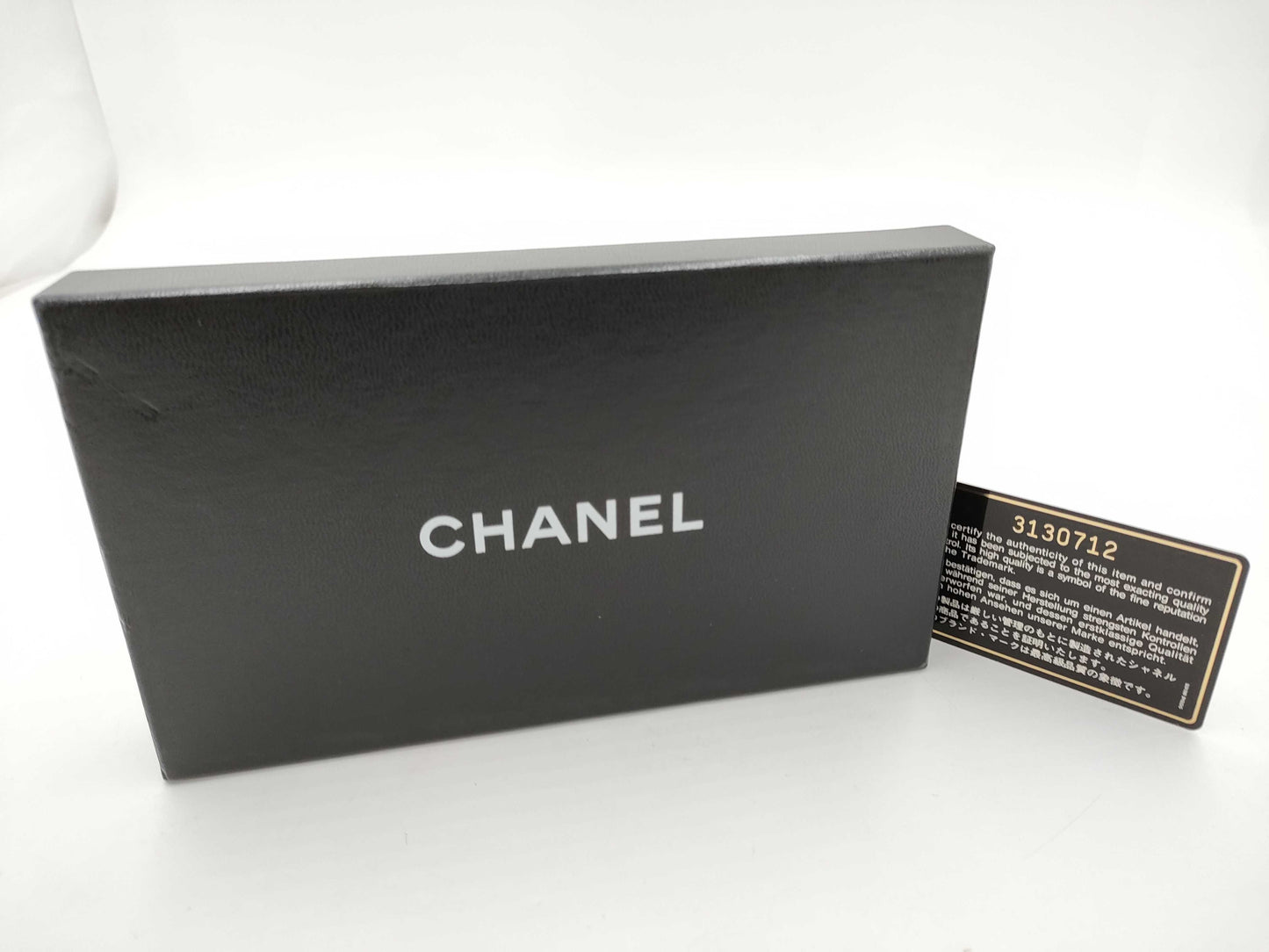 CHANEL Caviar Leather Bifold Wallet