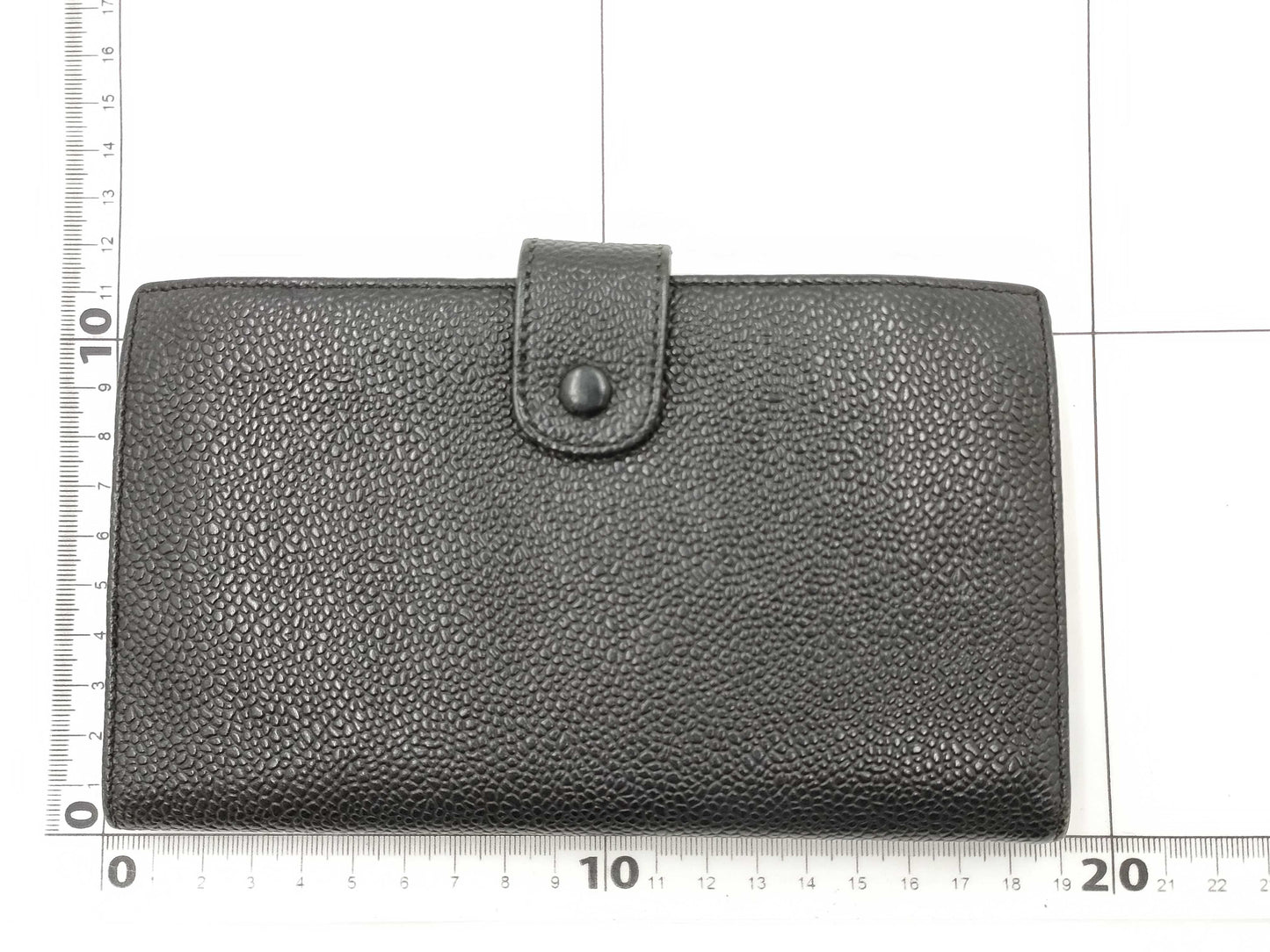 CHANEL Caviar Leather Bifold Wallet