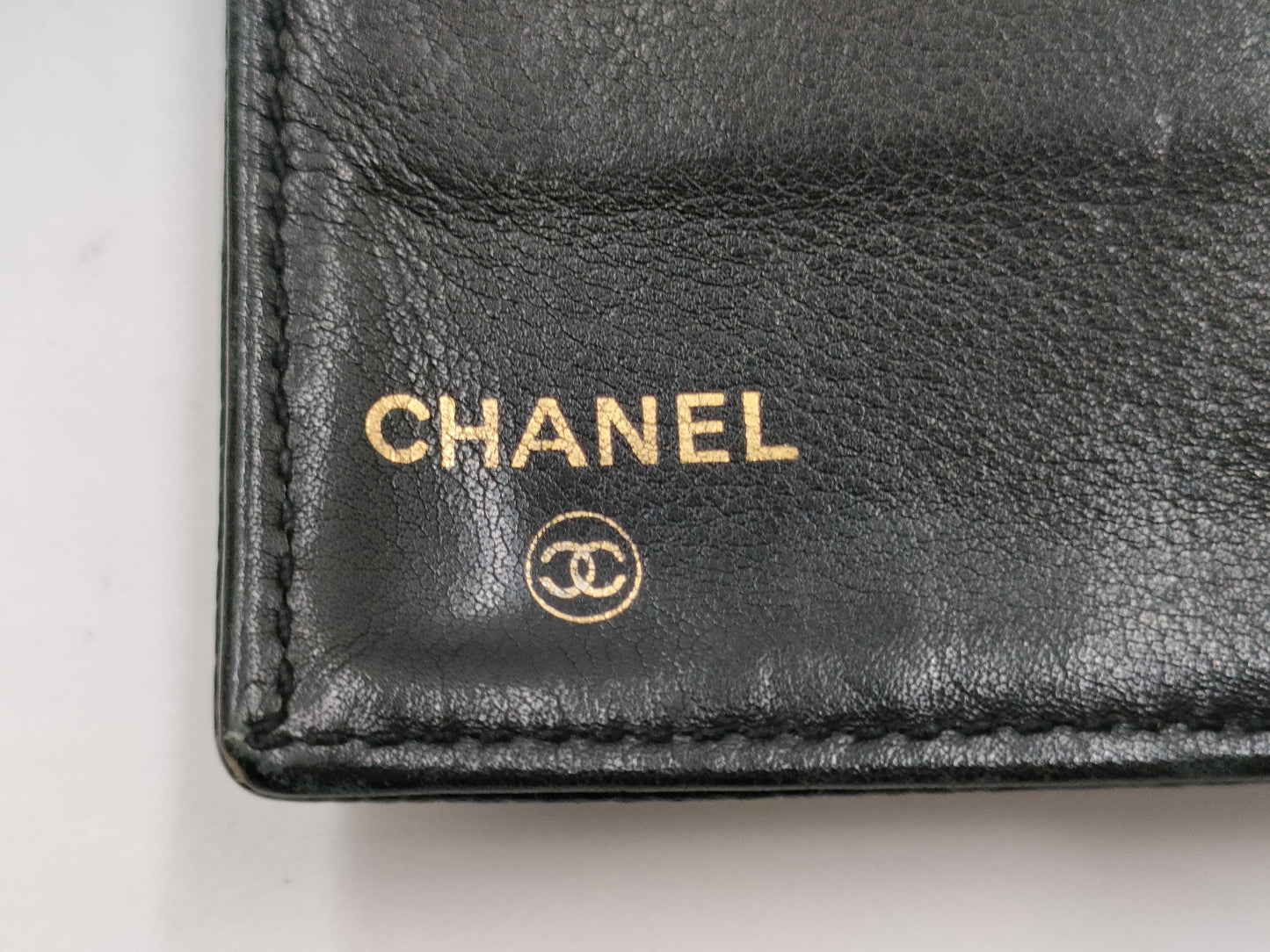 CHANEL Caviar Leather Bifold Wallet