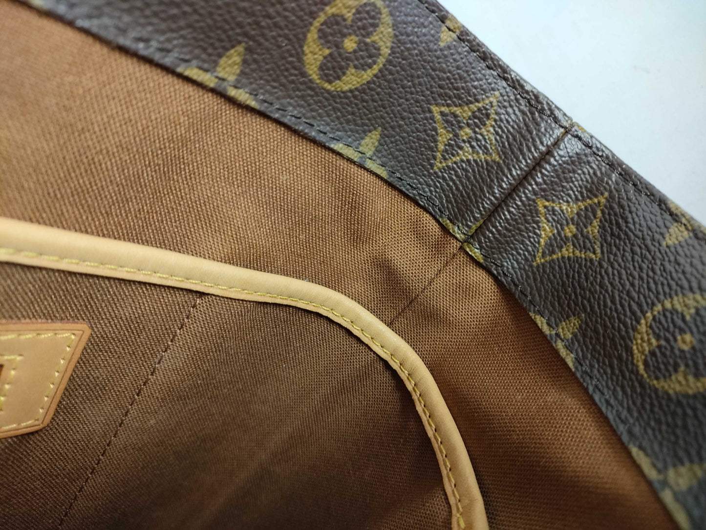 LOUIS VUITTON RFID verification failed. SR1023 Monogram Louis Vuitton Vavin GM M51170 handbag.
