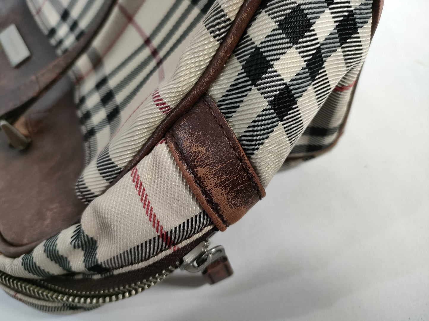 BURBERRY Nova Check Bag Handbag
