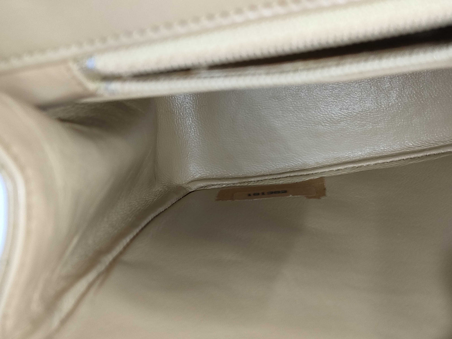CHANEL Matelasse 25 Lambskin Shoulder Bag