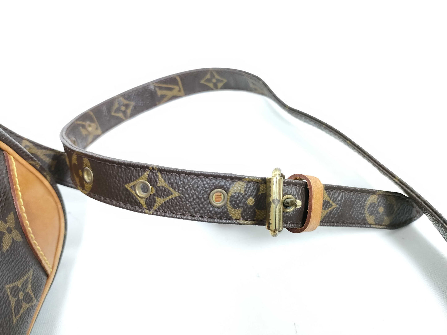 LOUIS VUITTON AR 0072 RFID Unverified Monogram LOUIS VUITTON Nile M45244 Shoulder Bag