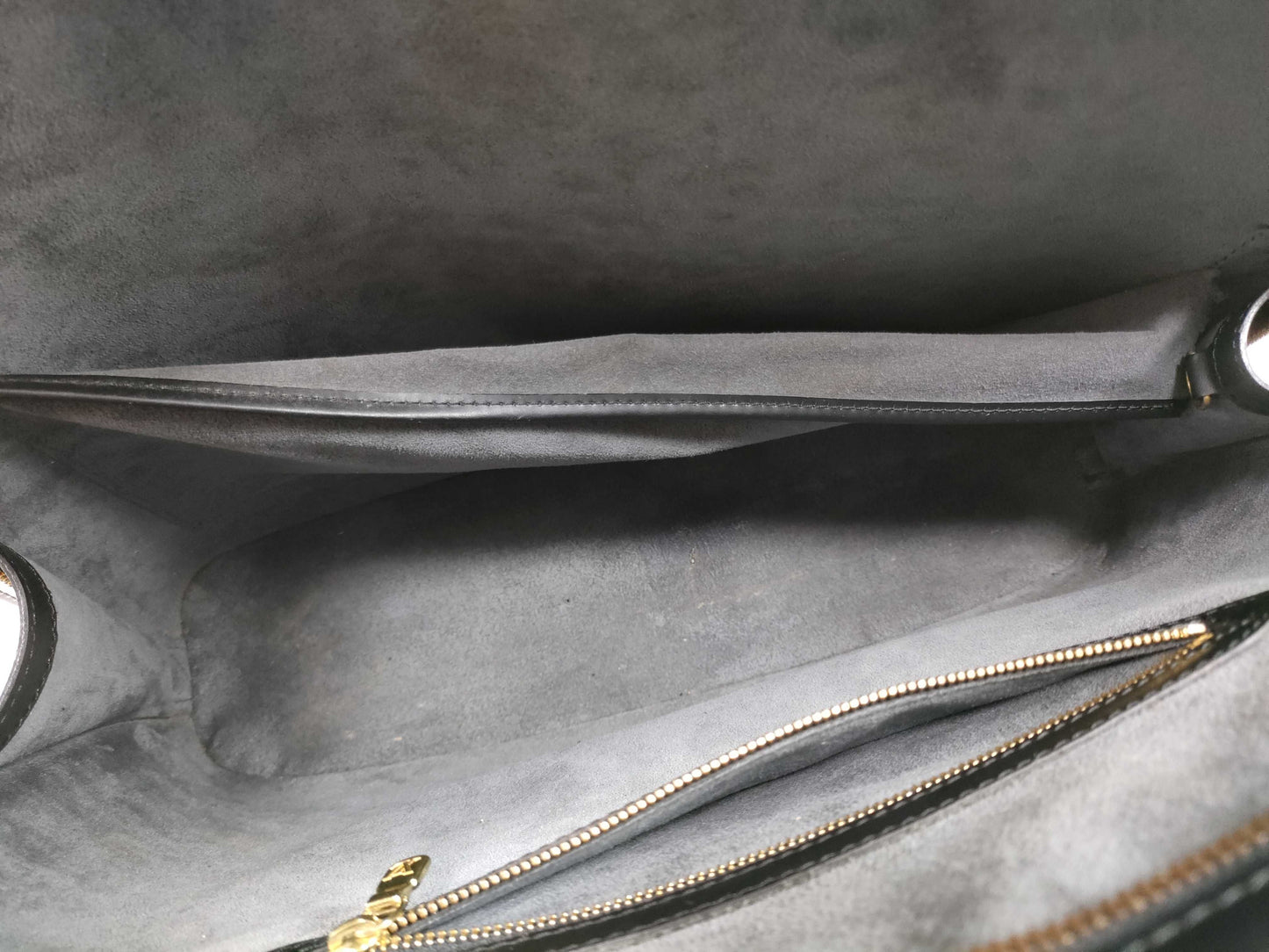 LOUIS VUITTON RFID Unverifiable Serial Number Unverifiable Epi Louis Vuitton Epi Noir Lussack M52282 Handbag