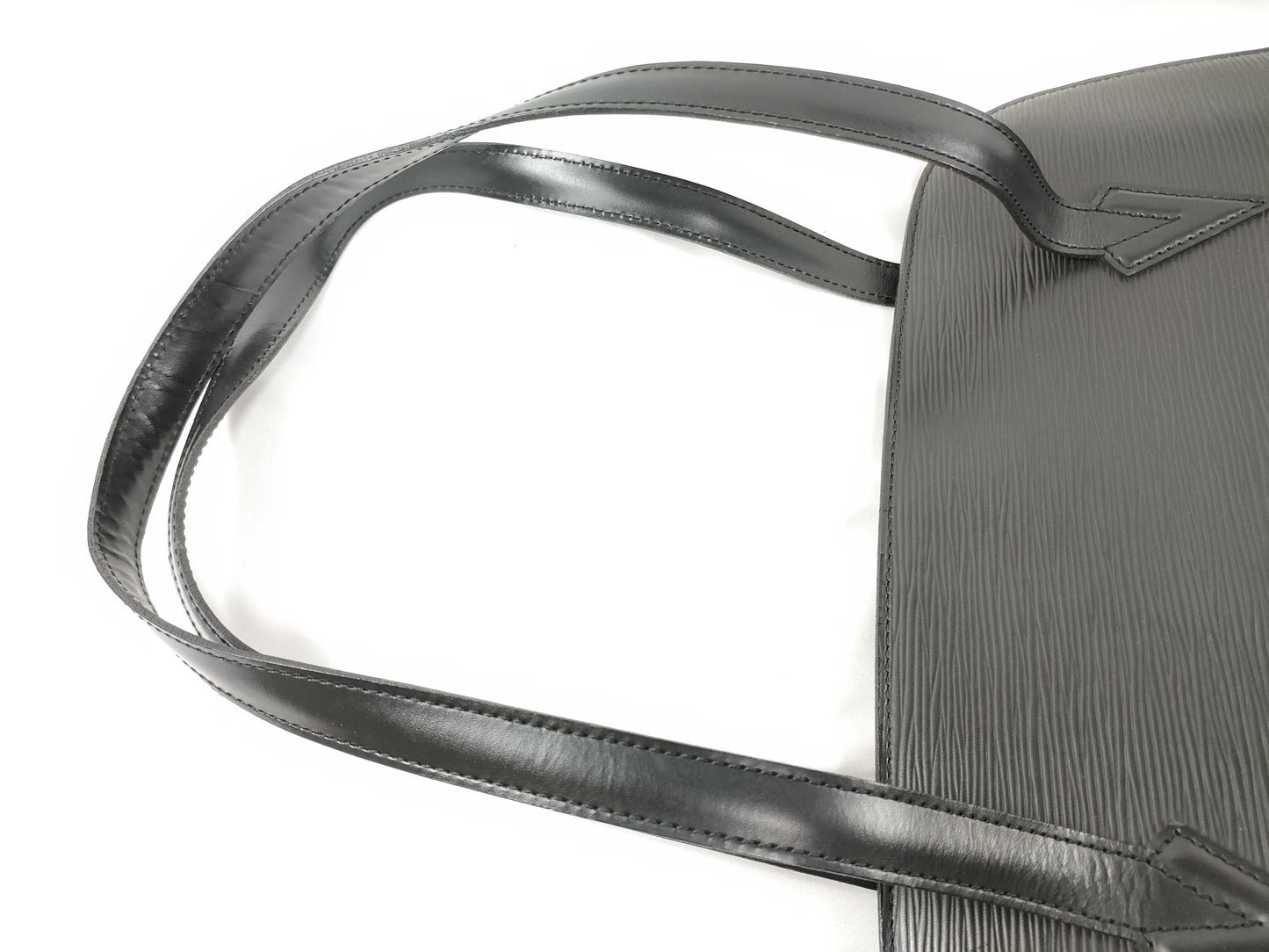 LOUIS VUITTON RFID Unverifiable Serial Number Unverifiable Epi Louis Vuitton Epi Noir Lussack M52282 Handbag