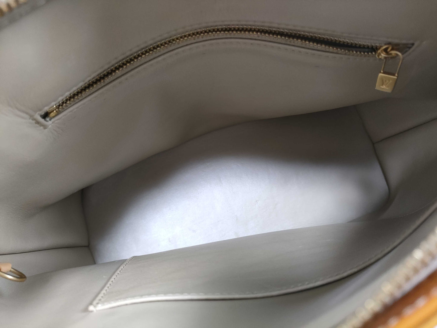 LOUIS VUITTON TH 0968 RFID Unverified Vernis Louis Vuitton Houston M91340 Tote Bag