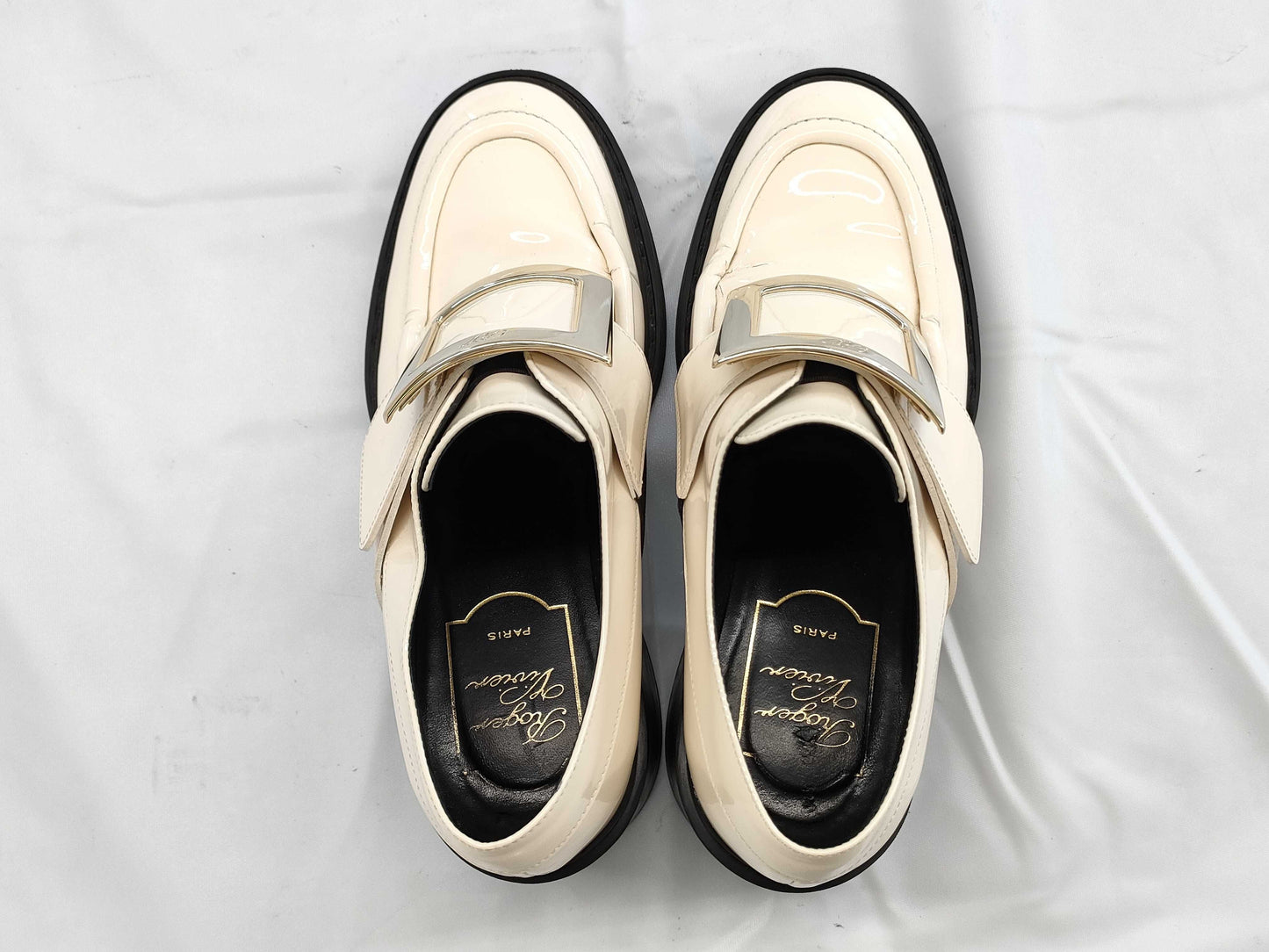 ROGER VIVIER Roger Vivier Vivranger Patent Loafers White Size 35.5