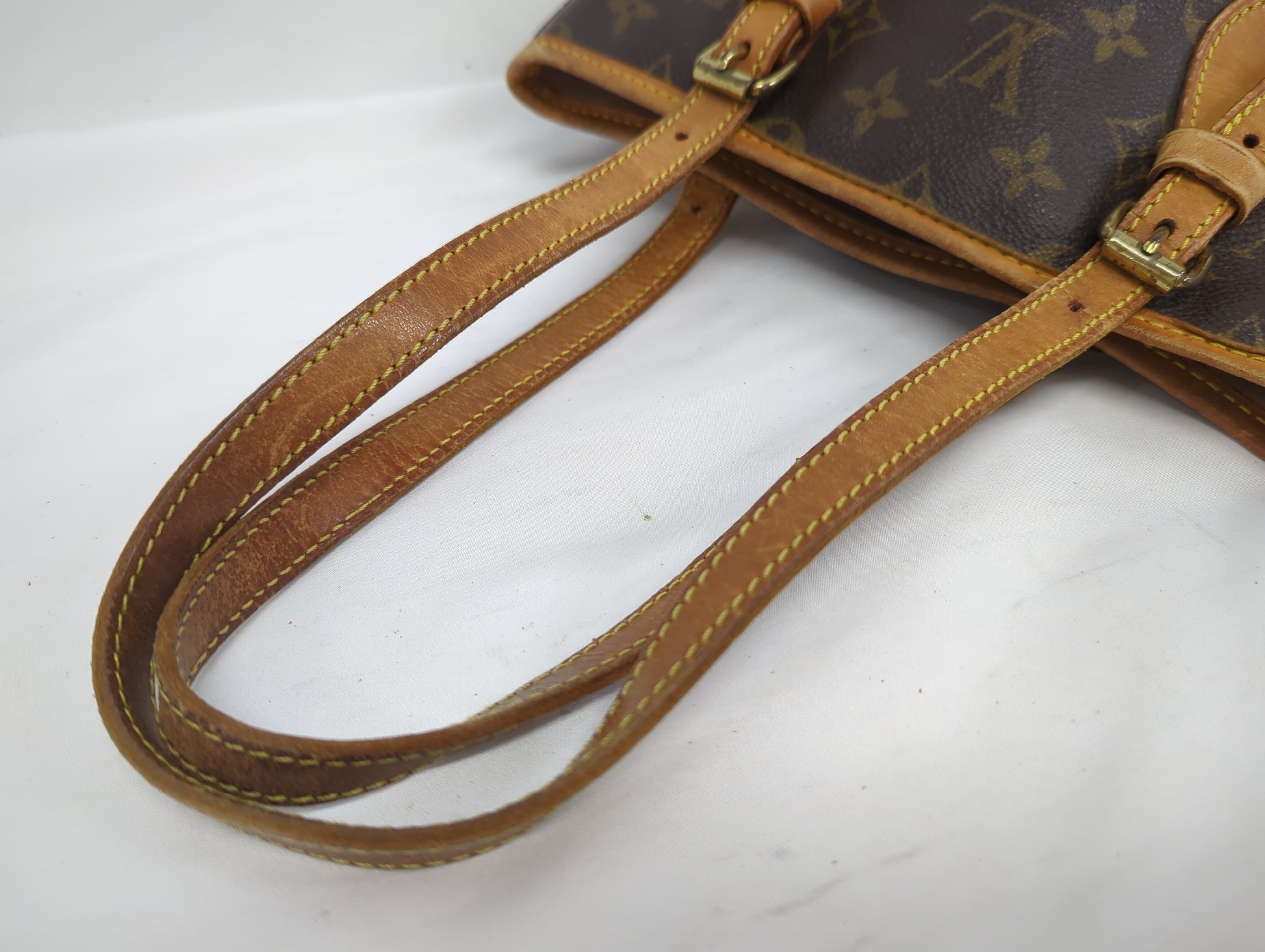 LOUIS VUITTON M42238 Monogram Bucket PM Tote Bag