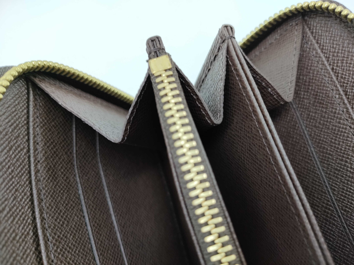 LOUIS VUITTON Damier Zippy Wallet N60015 CA3111 Wallet