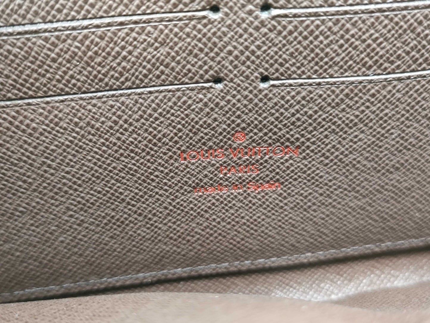 LOUIS VUITTON Damier Zippy Wallet N60015 CA3111 Wallet