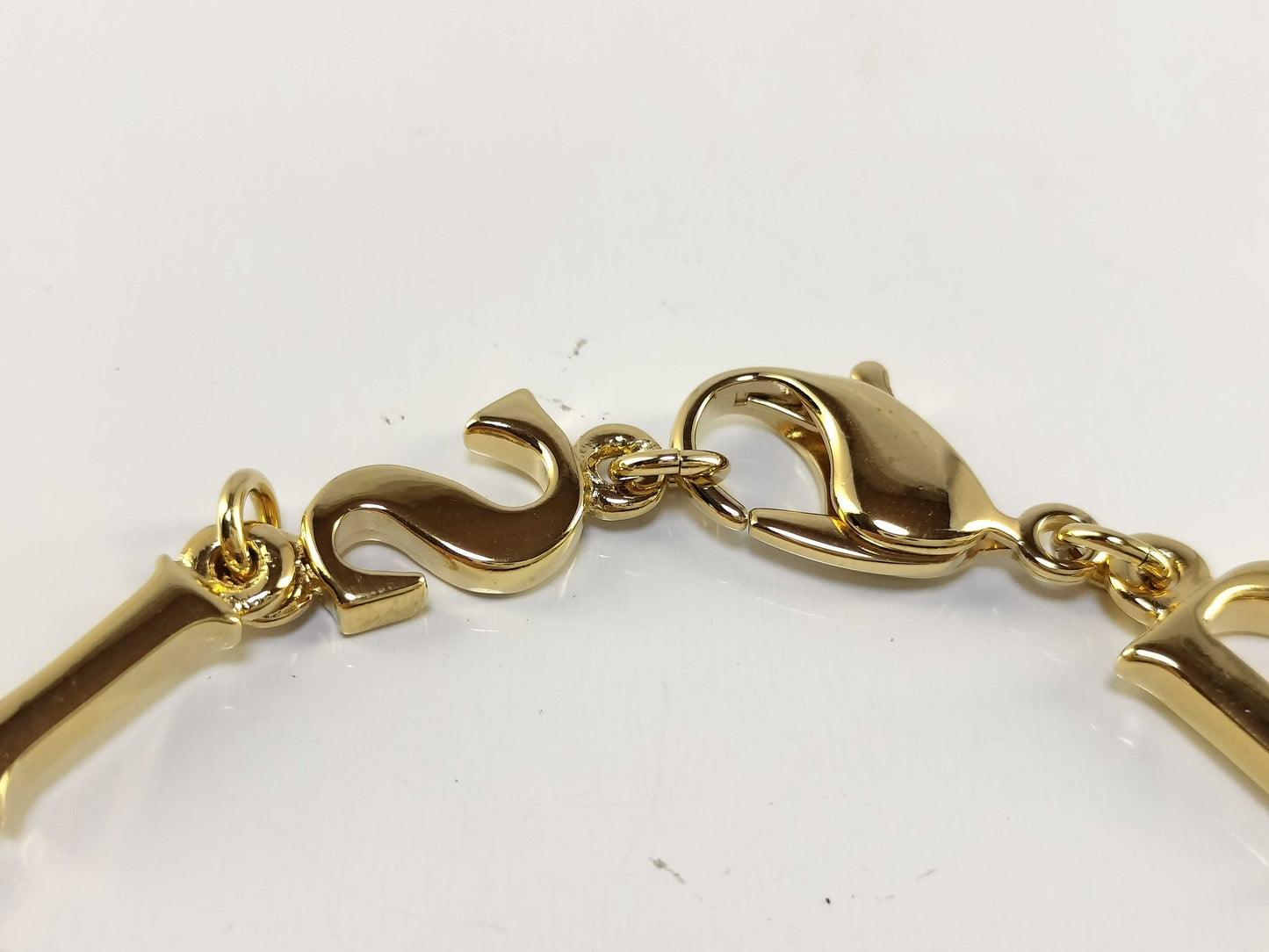 Dior Christian Dior Logo Bracelet Gold Jewelry Box Included Bracelet/Bangle