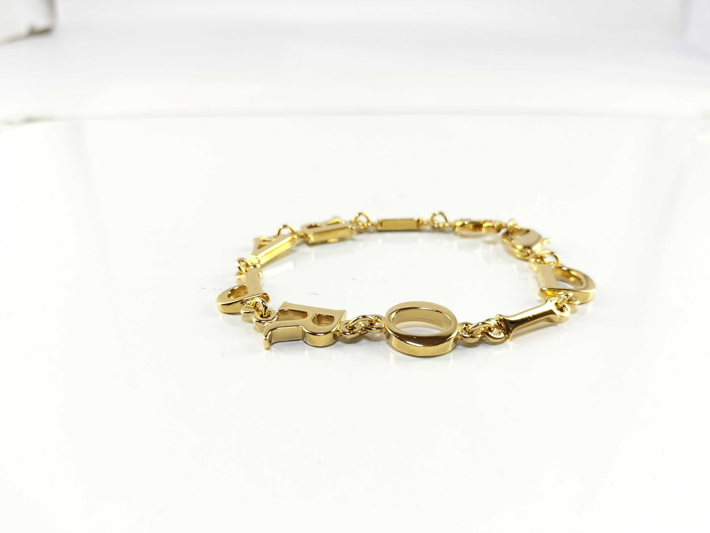 Dior Christian Dior Logo Bracelet Gold Jewelry Box Included Bracelet/Bangle