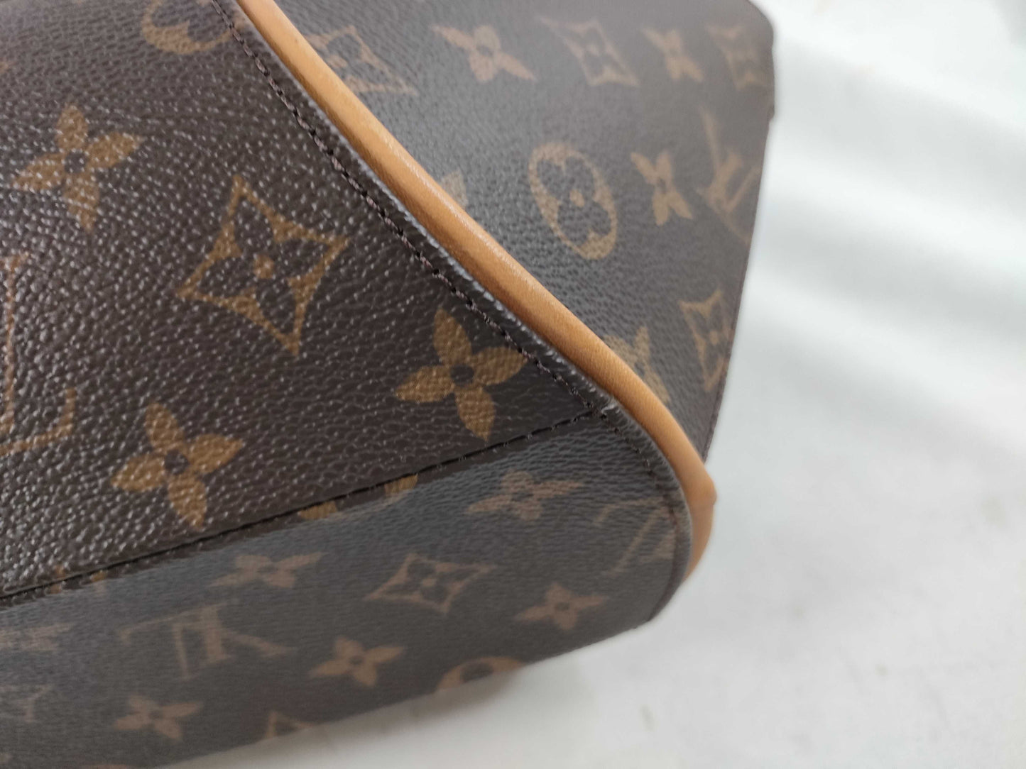 LOUIS VUITTON Ellipse MM M51126 Handbag