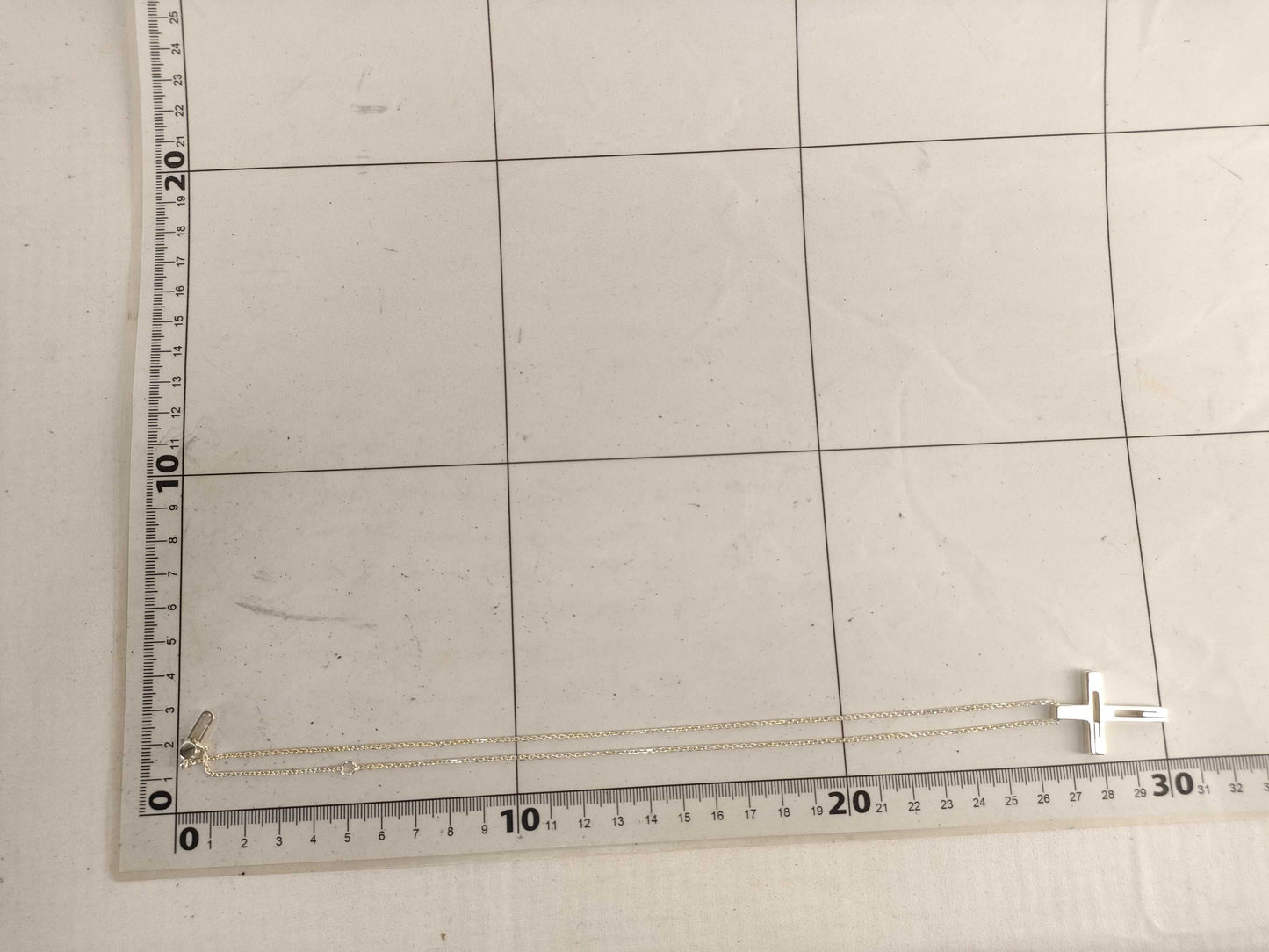 GUCCI GG Cross Silver Necklace