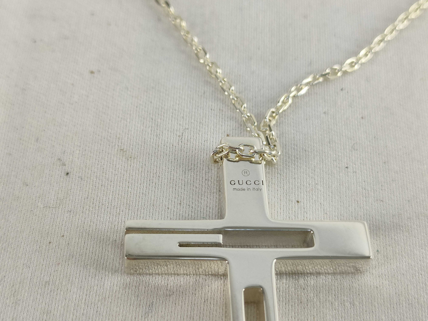 GUCCI GG Cross Silver Necklace